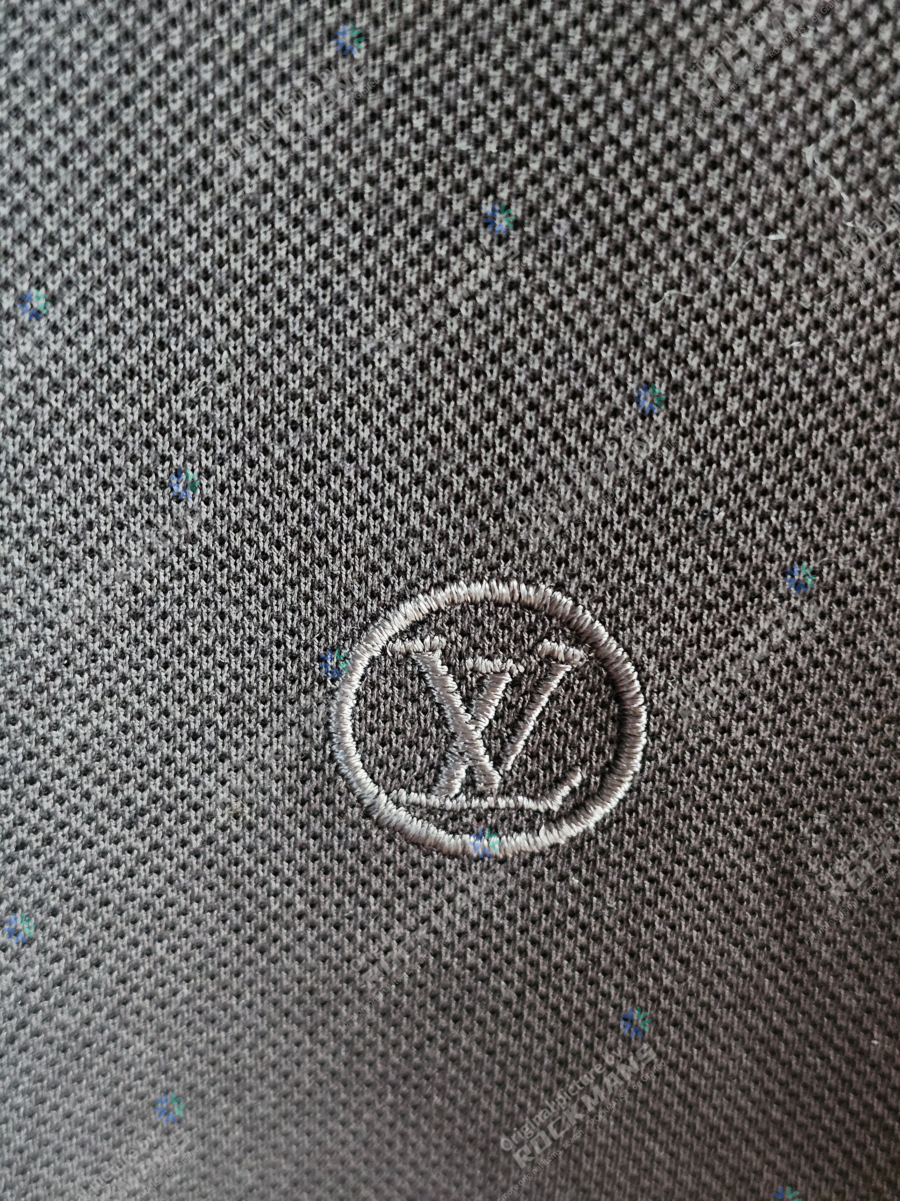 Louis Vuitton Louis Vuitton Brown Logo Embroidered Polo T-Shirts Size S Size US S / EU 44-46 / 1 - 3 Thumbnail