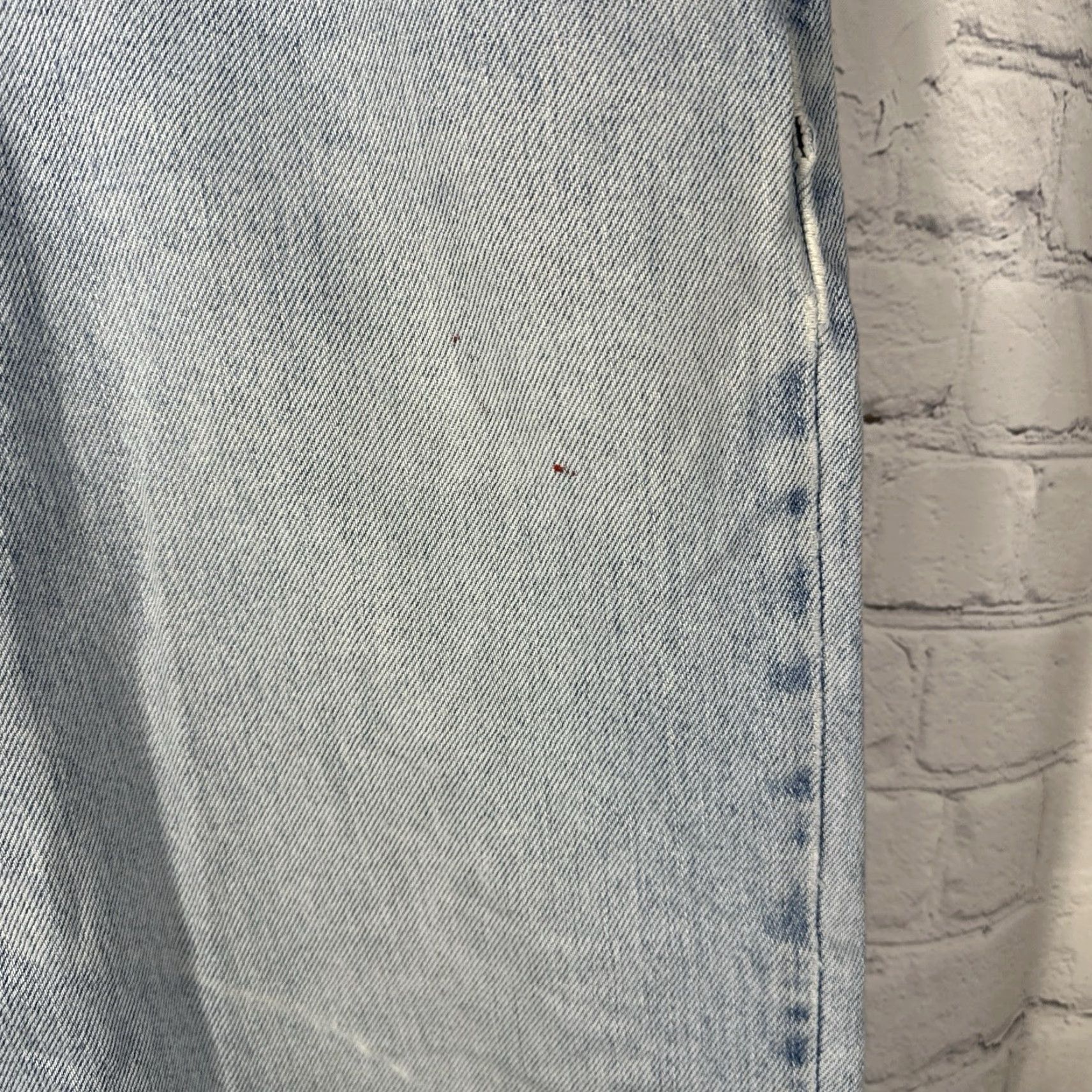 Levi's VINTAGE Levi's Jeans Mens 36x30 Blue Denim 550 Relaxed Fit Faded Grunge Y2K Mens Jeans Size US 36 / EU 52 - 4 Thumbnail