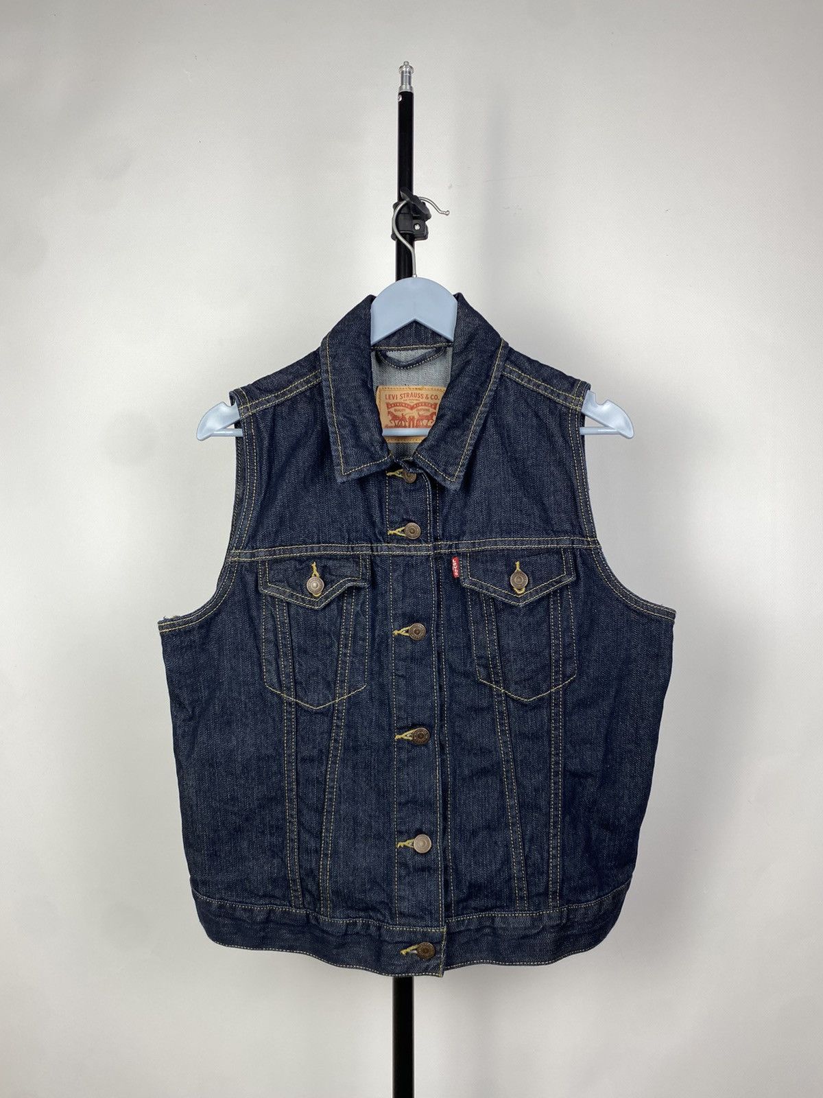 Levi's × Levi's Vintage Clothing × Vintage Vintage Levis denim vest RED tab women’s Size L / US 10 / IT 46 - 1 Thumbnail