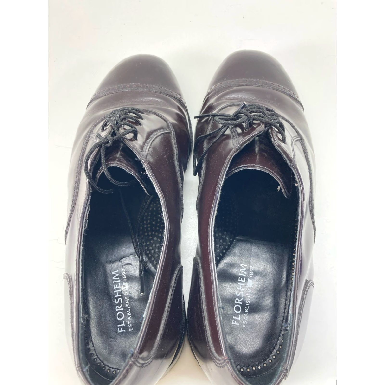 Florsheim **Florsheim Men's 10.5 EEE Burgundy Oxford Cap Toe Leather Shoes** User: **Florsheim Men's 10.5 EEE Burgundy Oxford Cap Toe Leather Shoes** Size ONE SIZE - 6 Thumbnail