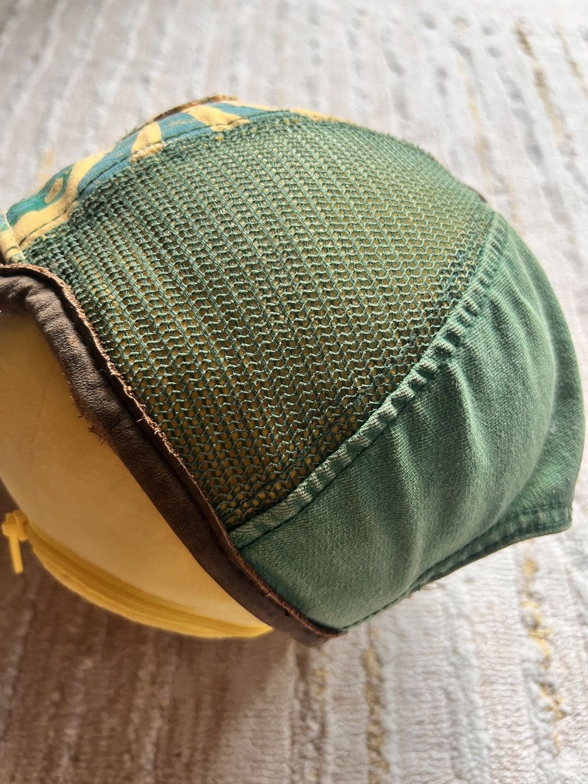 True Religion Y2k True Religion Leather Brim Mesh Trucker Hat Size ONE SIZE - 4 Thumbnail