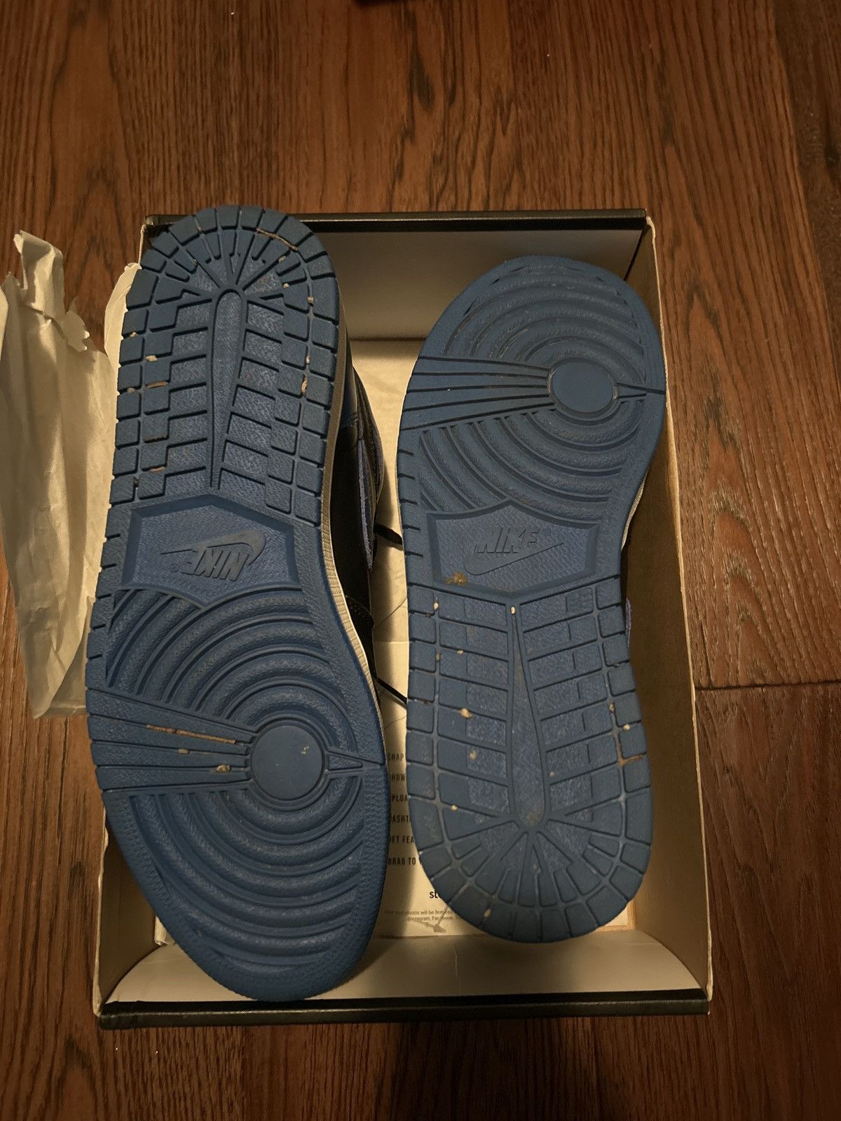 Jordan Brand Jordan 1 Retro Royal (2017) Size US 12 / EU 45 - 2 Thumbnail