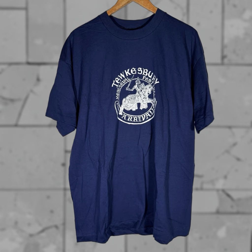 Vintage VINTAGE Screen Stars Best Graphic Tee XL Blue Medieval Festival Single Stitch USA Mens Size US XL / EU 56 / 4 - 1 Thumbnail