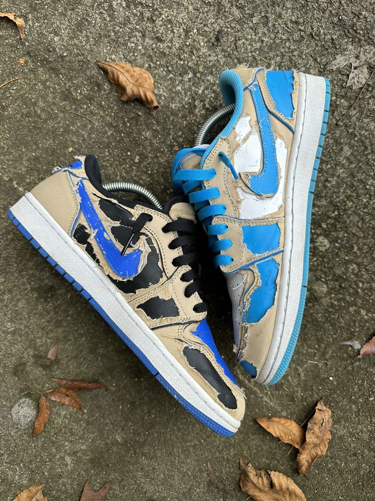 Jordan Brand Air Jordan 1 Low SB Desert Ore size 8 Size US 8 / EU 41 - 2 Thumbnail