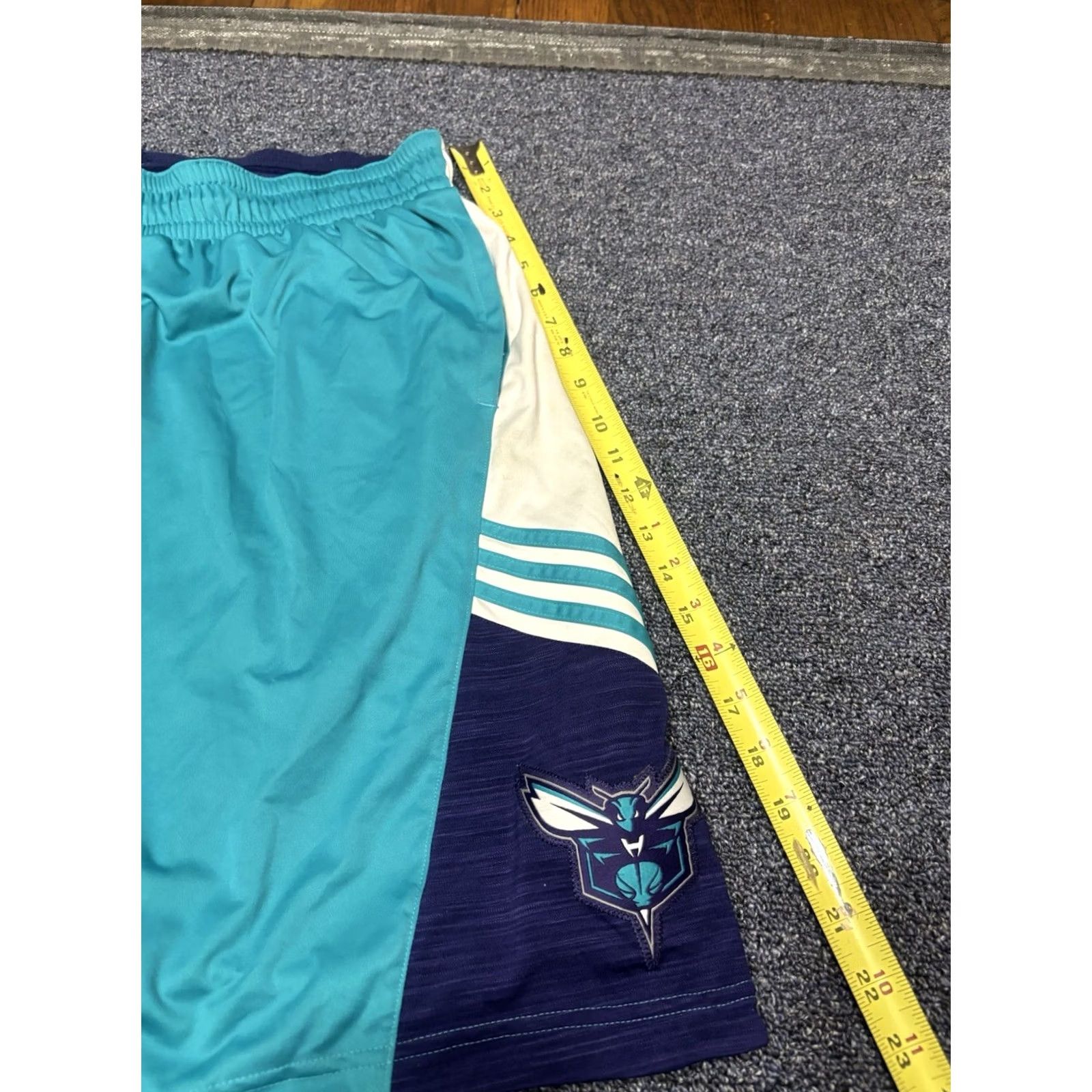 Adidas Adidas Mens Charlotte Hornets Pregame Basketball Shorts Teal/Blue XL N5 Size US 36 / EU 52 - 3 Thumbnail