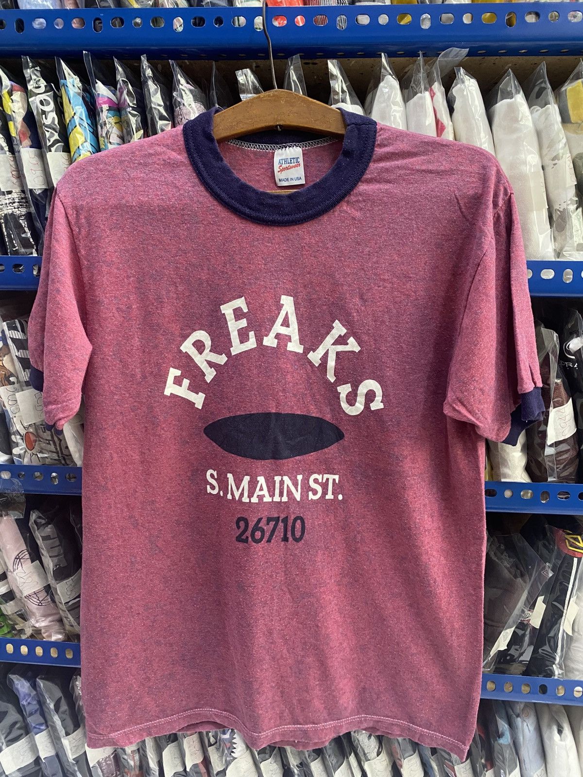 Vintage FREAKS S. MAIN ST TSHIRT Size US S / EU 44-46 / 1 - 1 Thumbnail
