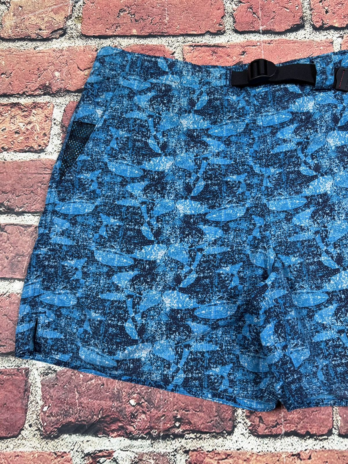 The North Face The North Face Class V Shorts Printed Nylon Belted Baggies Size US 35 - 9 Thumbnail