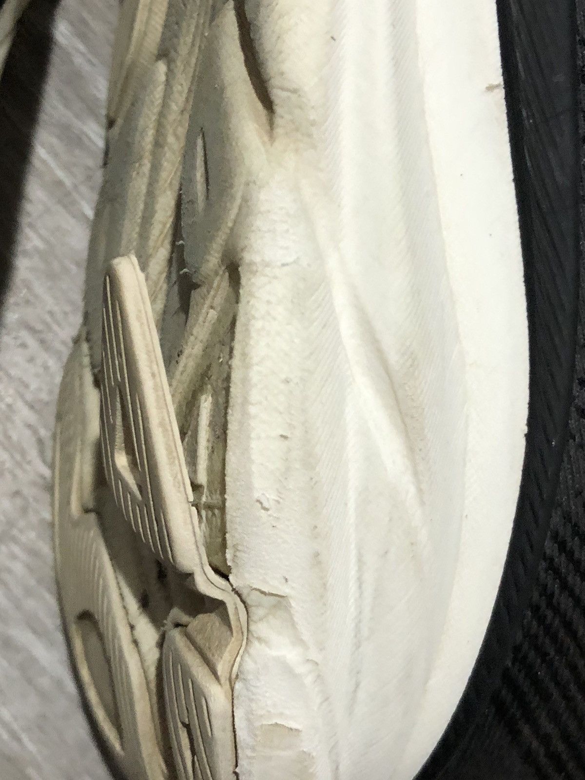Hoka Hoka One One Clifton 9 Shoes Womens Size 9.5 Black Rose Gold Size US 9.5 / IT 39.5 - 8 Thumbnail