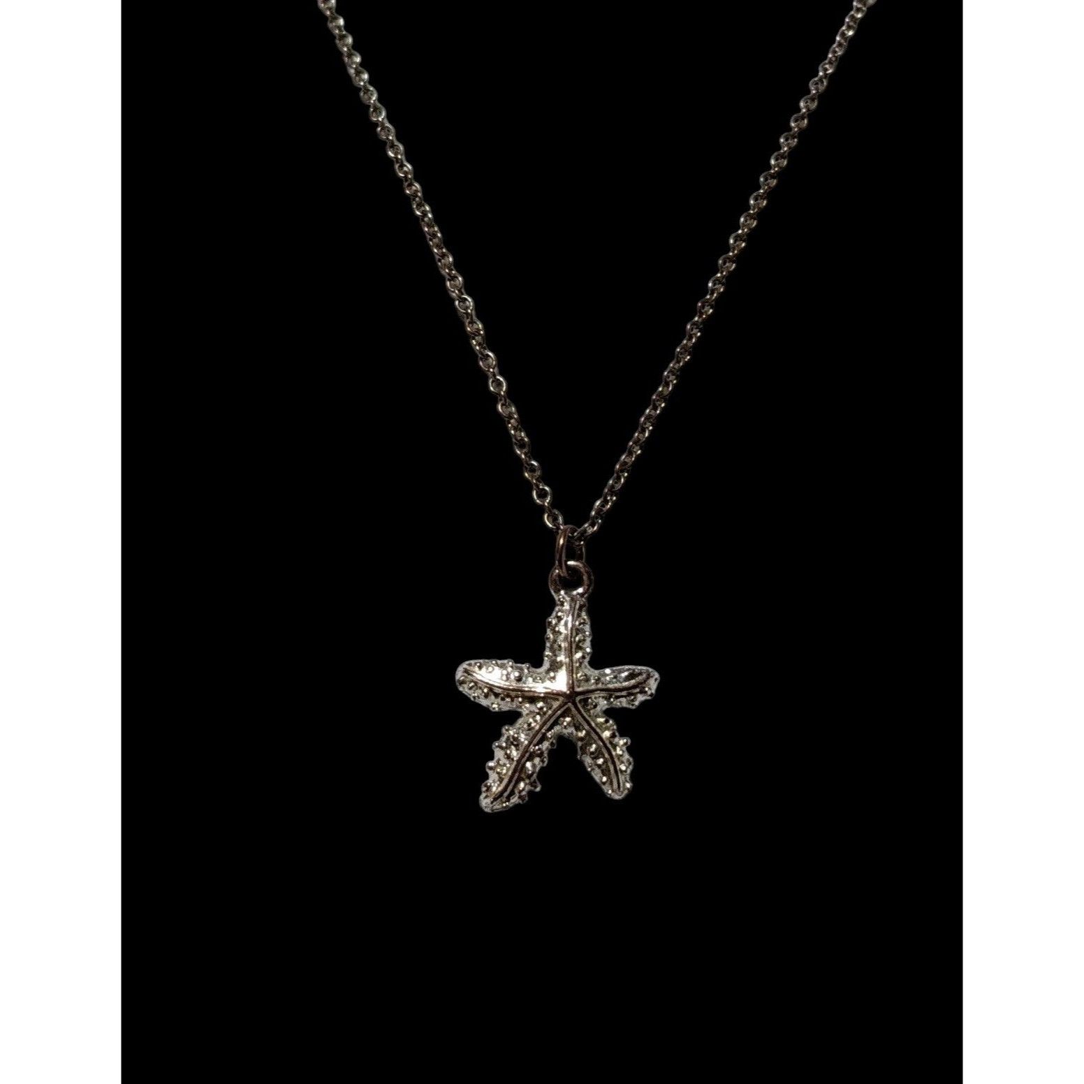 Other Minimalist Silver Starfish Necklace Size ONE SIZE - 1 Thumbnail