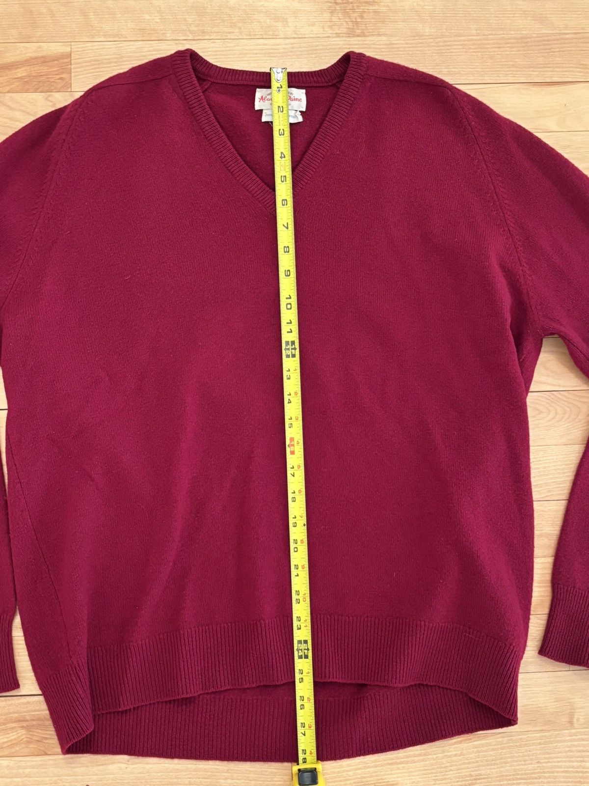 Vintage Size 46 Red Made in England Lambswool V neck sweater Size US L / EU 52-54 / 3 - 3 Thumbnail