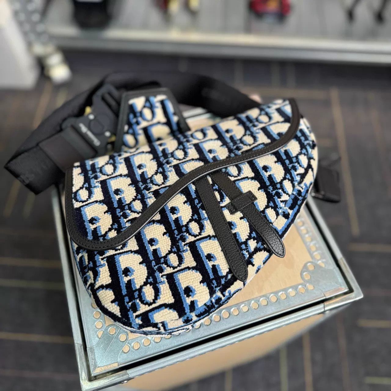 Dior DIOR NWT Flocked White Blue Oblique Saddle Bag Unused Size ONE SIZE - 1 Thumbnail