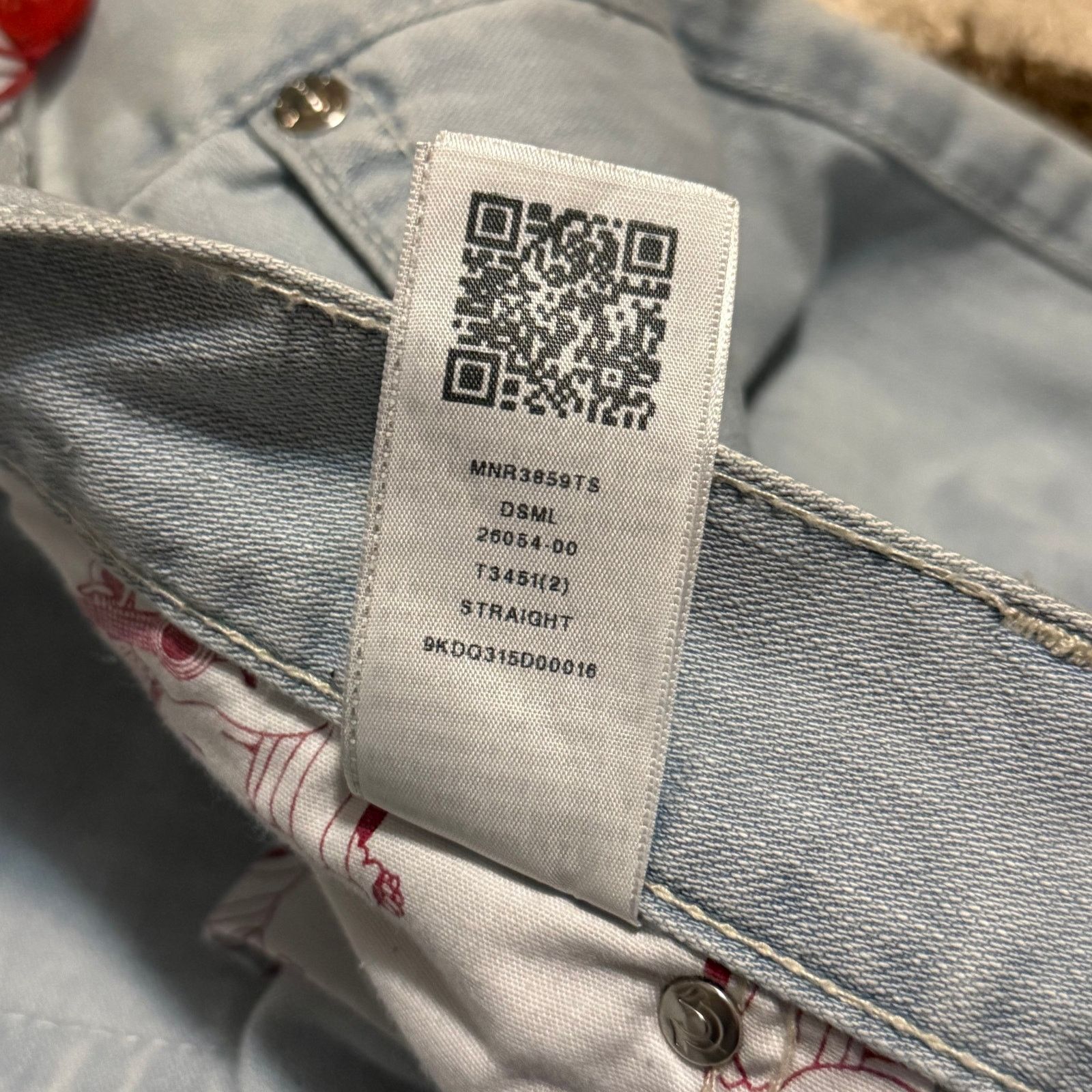 True Religion NWT True Religion Straight Flap Pocket Jeans Size 40 Size US 40 / EU 56 - 9 Thumbnail