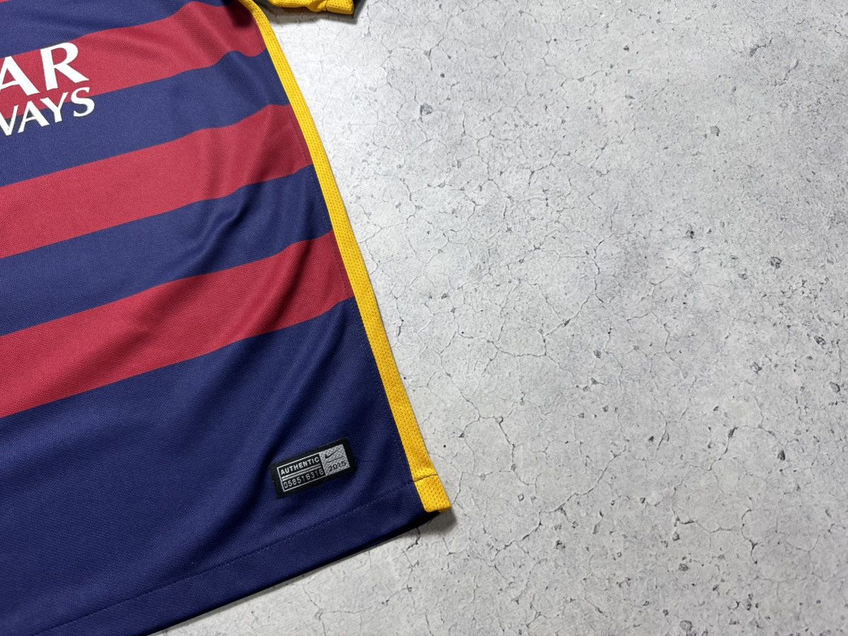 Nike Nike FC Barcelona 2015/2016 Vintage Soccer Jersey FCB Size US S / EU 44-46 / 1 - 3 Thumbnail
