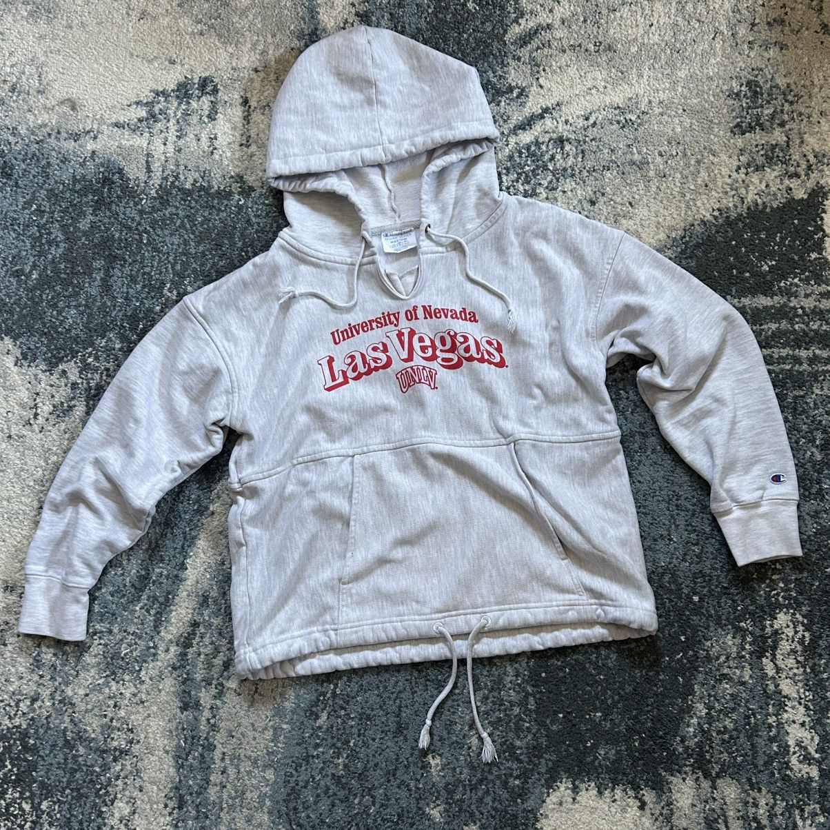 Champion UNLV HEATHER ASH GREY REVERSE WEAVE WORDMARK LOGO HOODiE Size M / US 6-8 / IT 42-44 - 2 Thumbnail