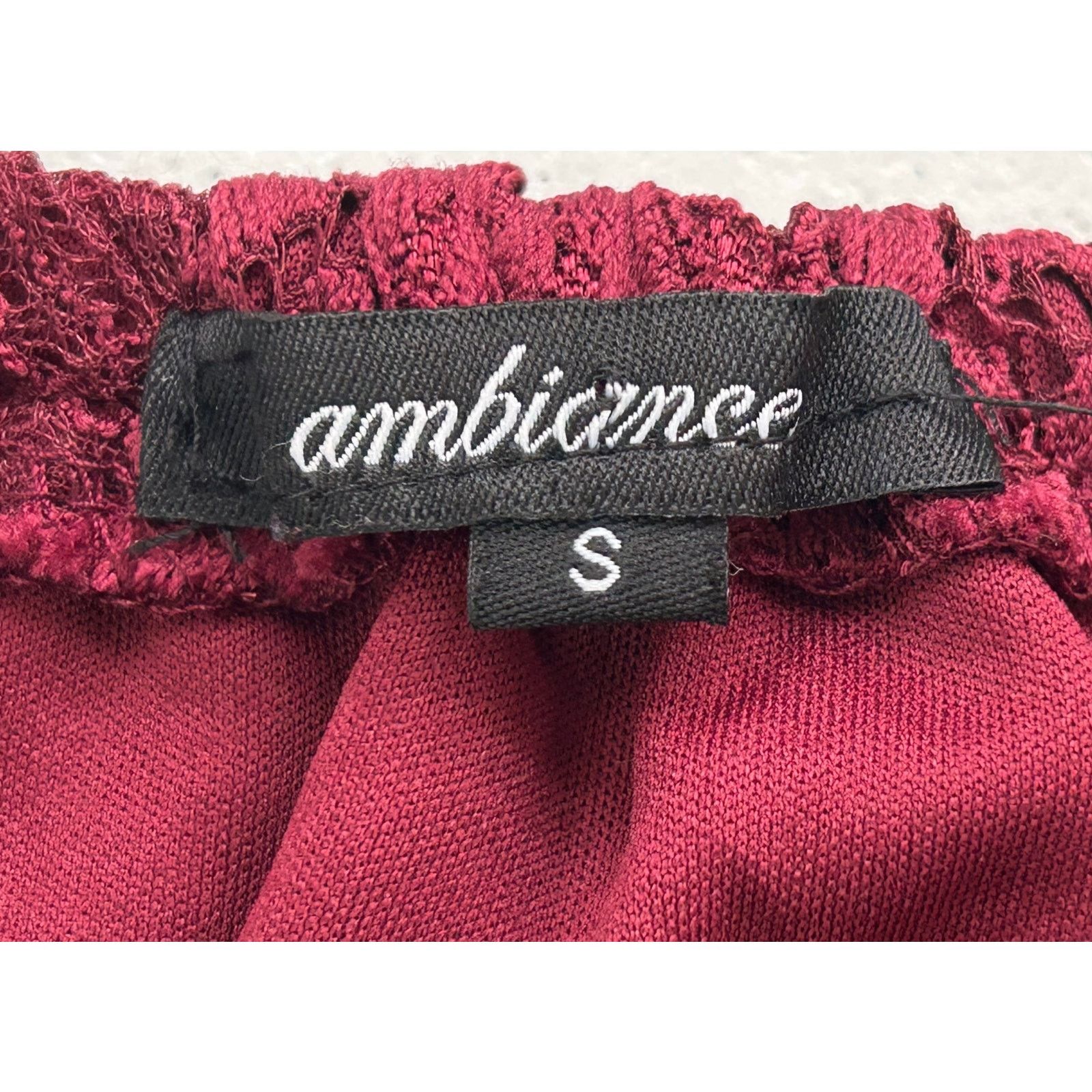 Other Ambiance | Burgundy Lace Crop Top Style #69238 | Small Size S / US 4 / IT 40 - 3 Thumbnail