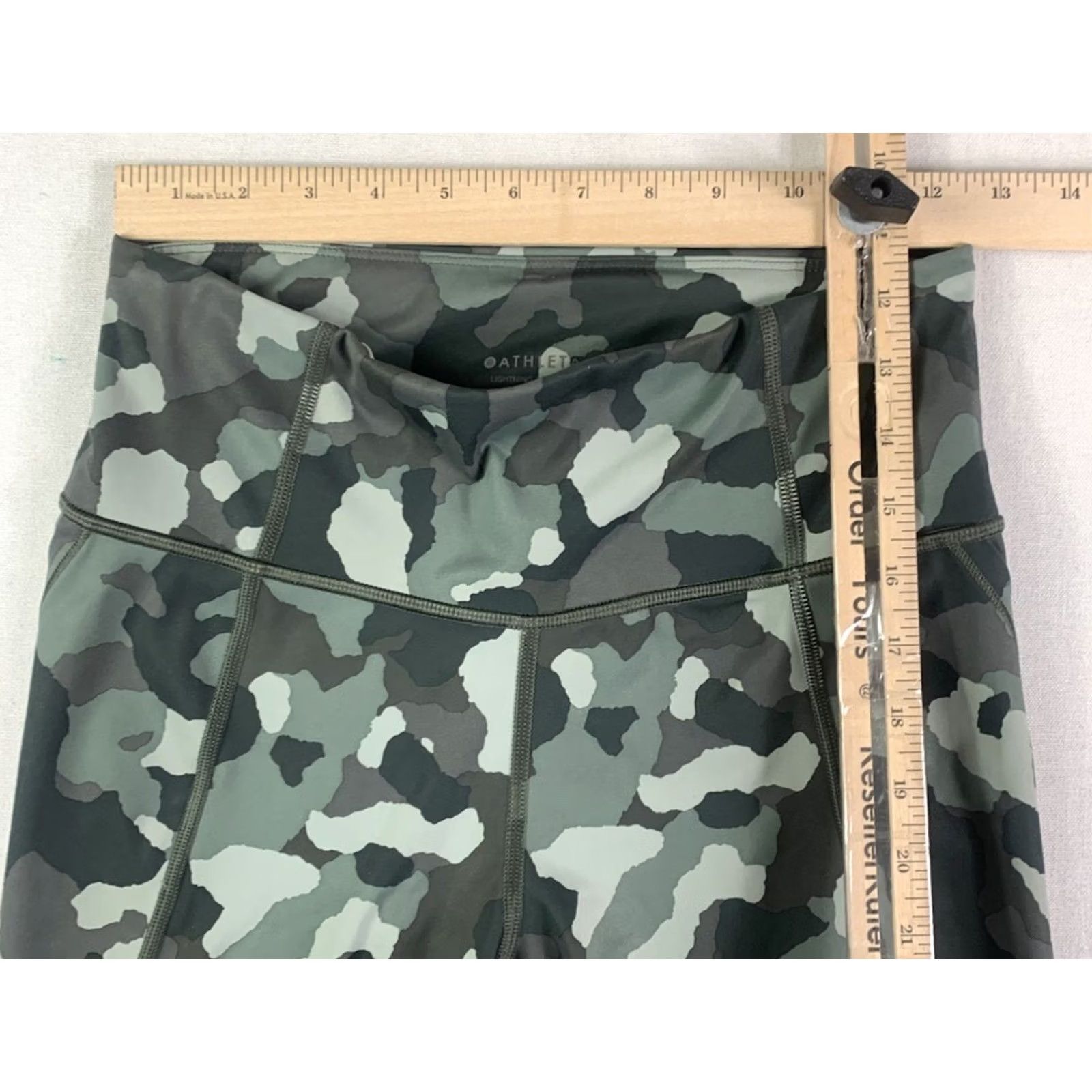 Athleta Athleta Camo Yoga Pants Womens Small Leggings Stretch Gray 26x25 Size 28" / US 6 / IT 42 - 6 Thumbnail
