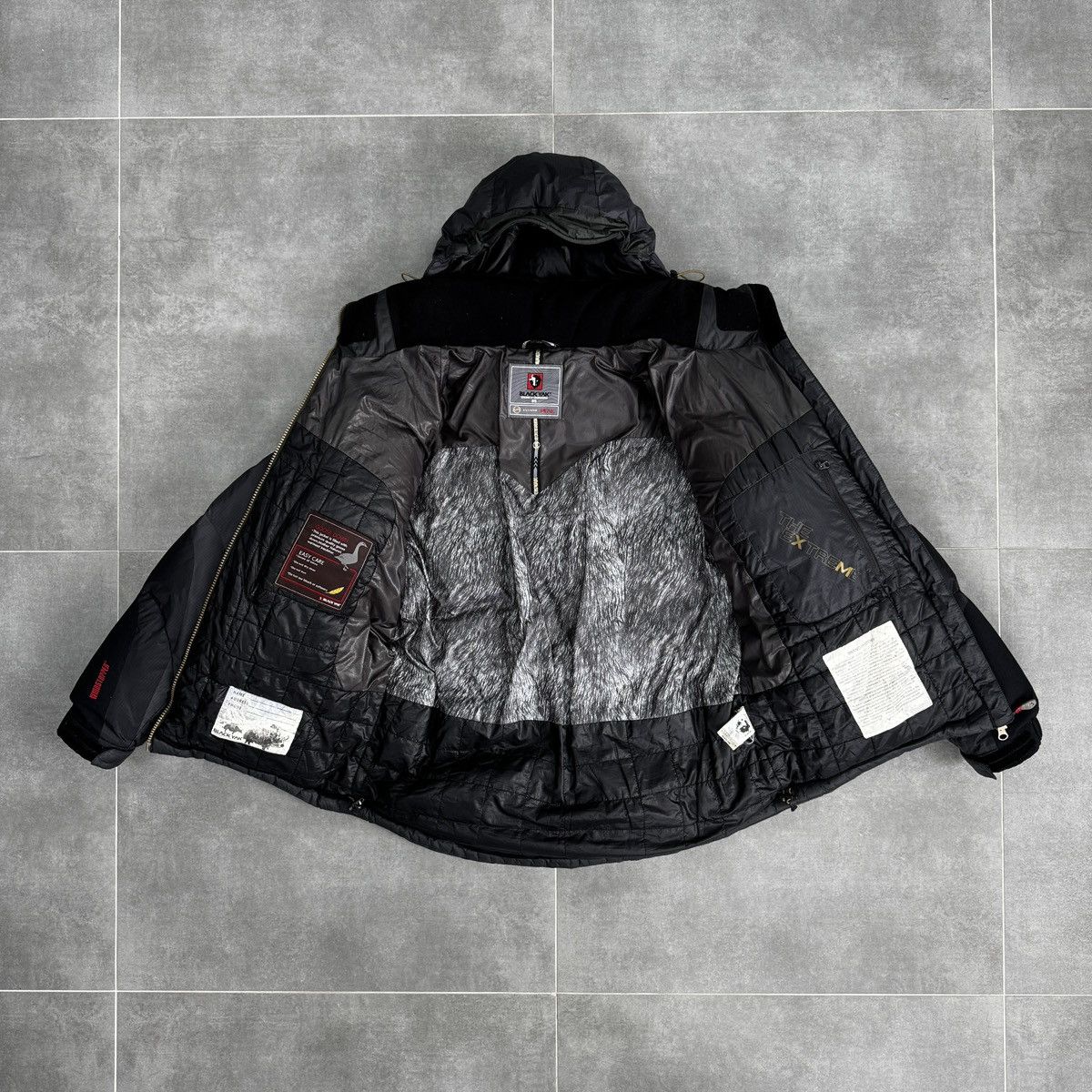BLACKYAK Black Yak Namaste Extreme Peak Puffer Down Jacket Gorpcore Size US S / EU 44-46 / 1 - 11 Thumbnail
