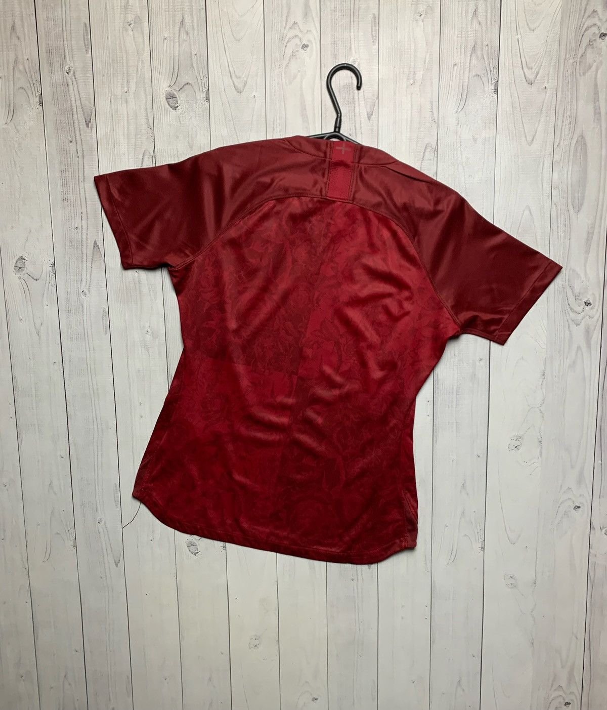 Nike Vintage Nike England soccer jersey women’s size M red Size M / US 6-8 / IT 42-44 - 6 Thumbnail