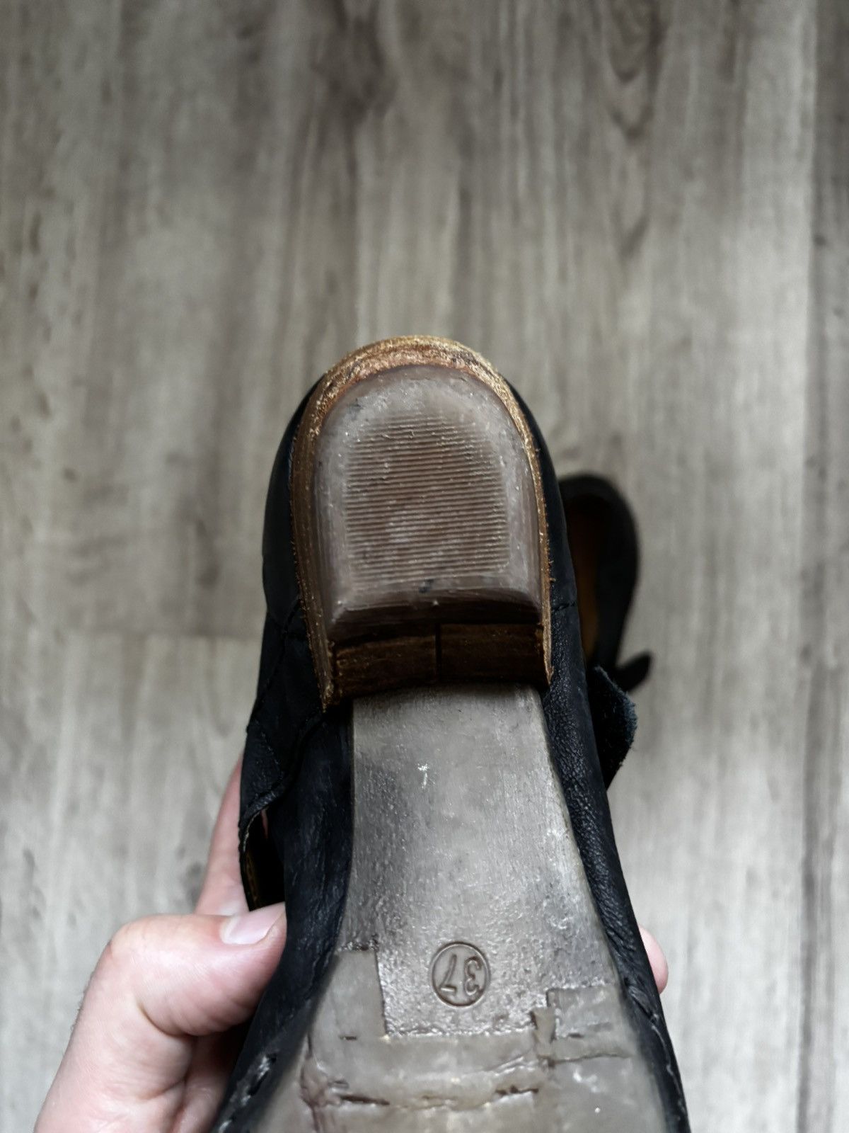 A.S.98 A.S. 98 (AirStep) Leather Studded Low-Heel Shoes – Black Size US 6.5 / IT 36.5 - 14 Thumbnail