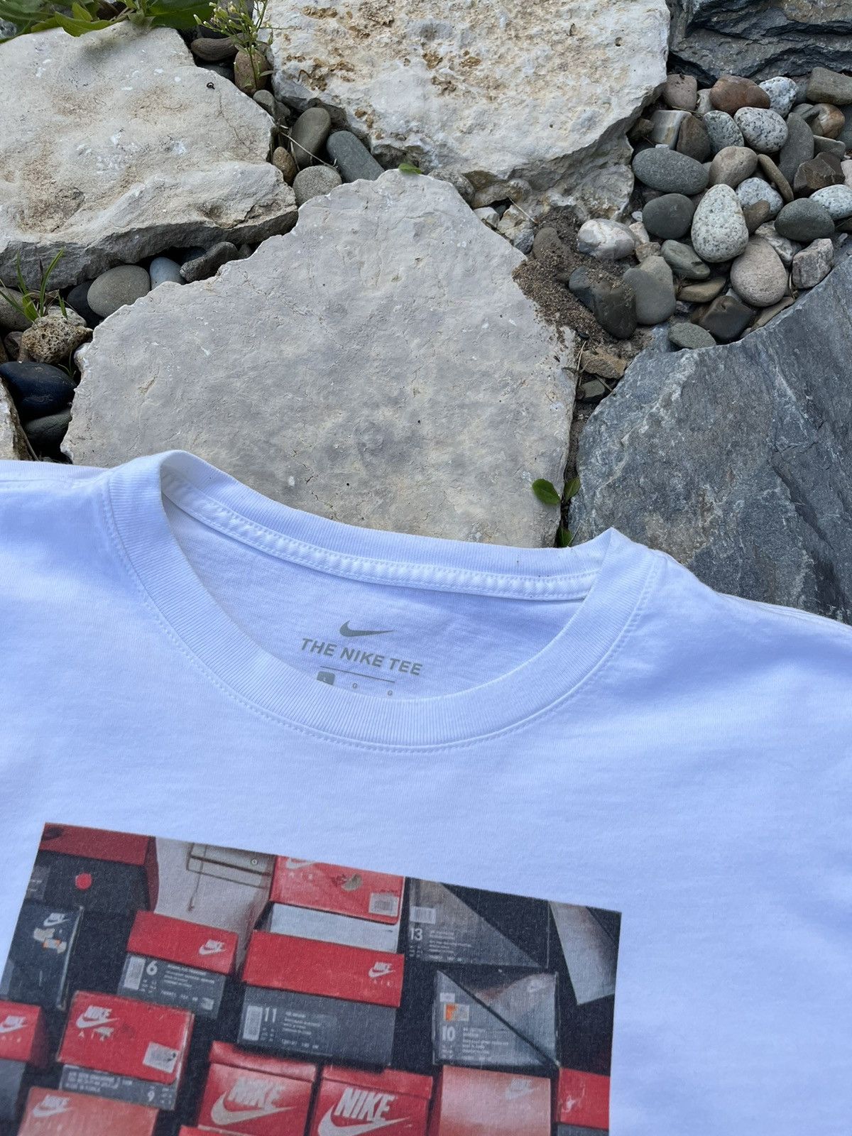 Nike × Vintage Nike shoe boxes box sneaker head rare just do it tee t-shirt Size US L / EU 52-54 / 3 - 7 Thumbnail