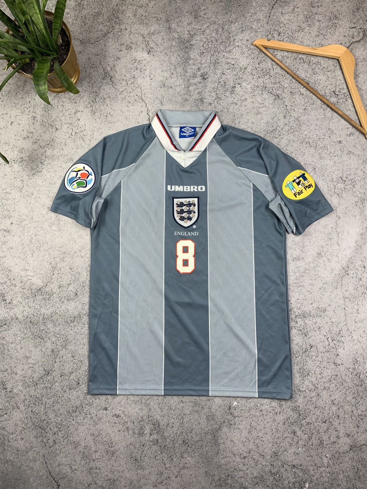 Other Umbro ENGLAND 1996-1997 Gascoigne 8 Away Replica Jersey XL Size US XL / EU 56 / 4 - 1 Thumbnail
