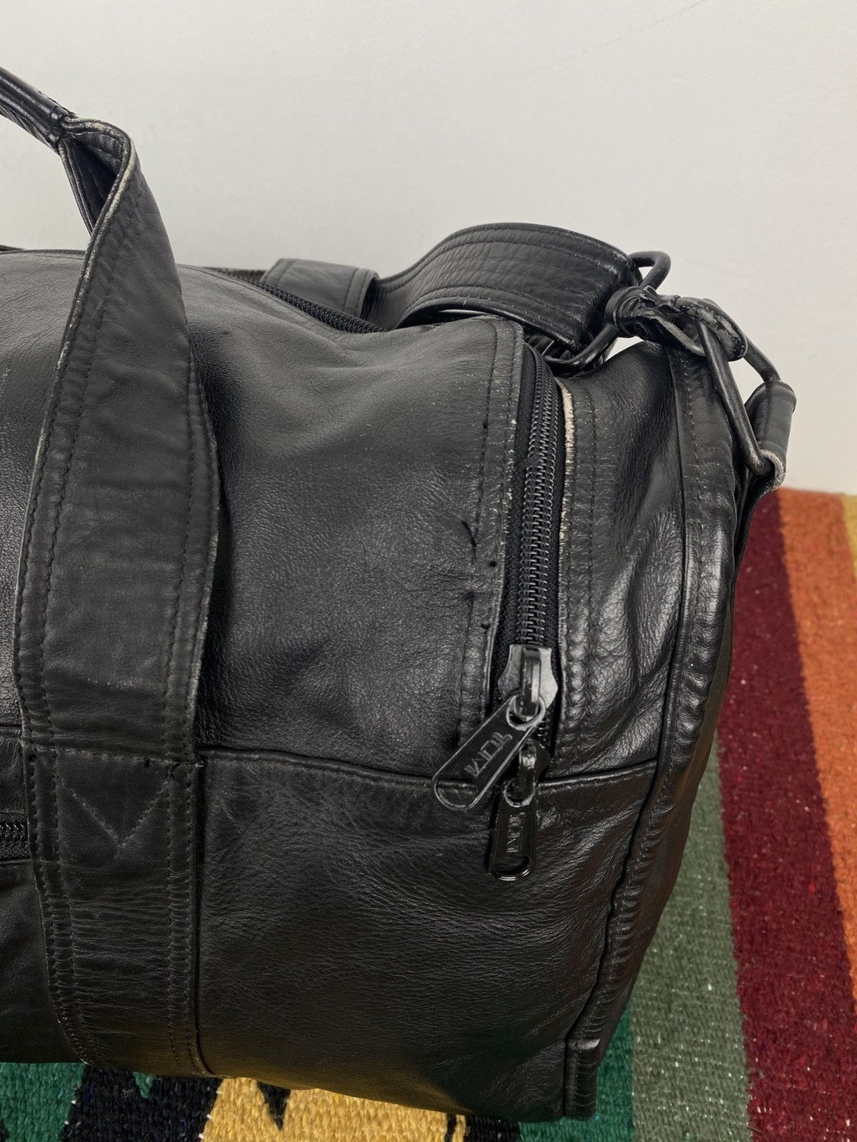 Tumi 2000’s Tumi Goat Patina Leather Duffle Bag Size ONE SIZE - 8 Thumbnail