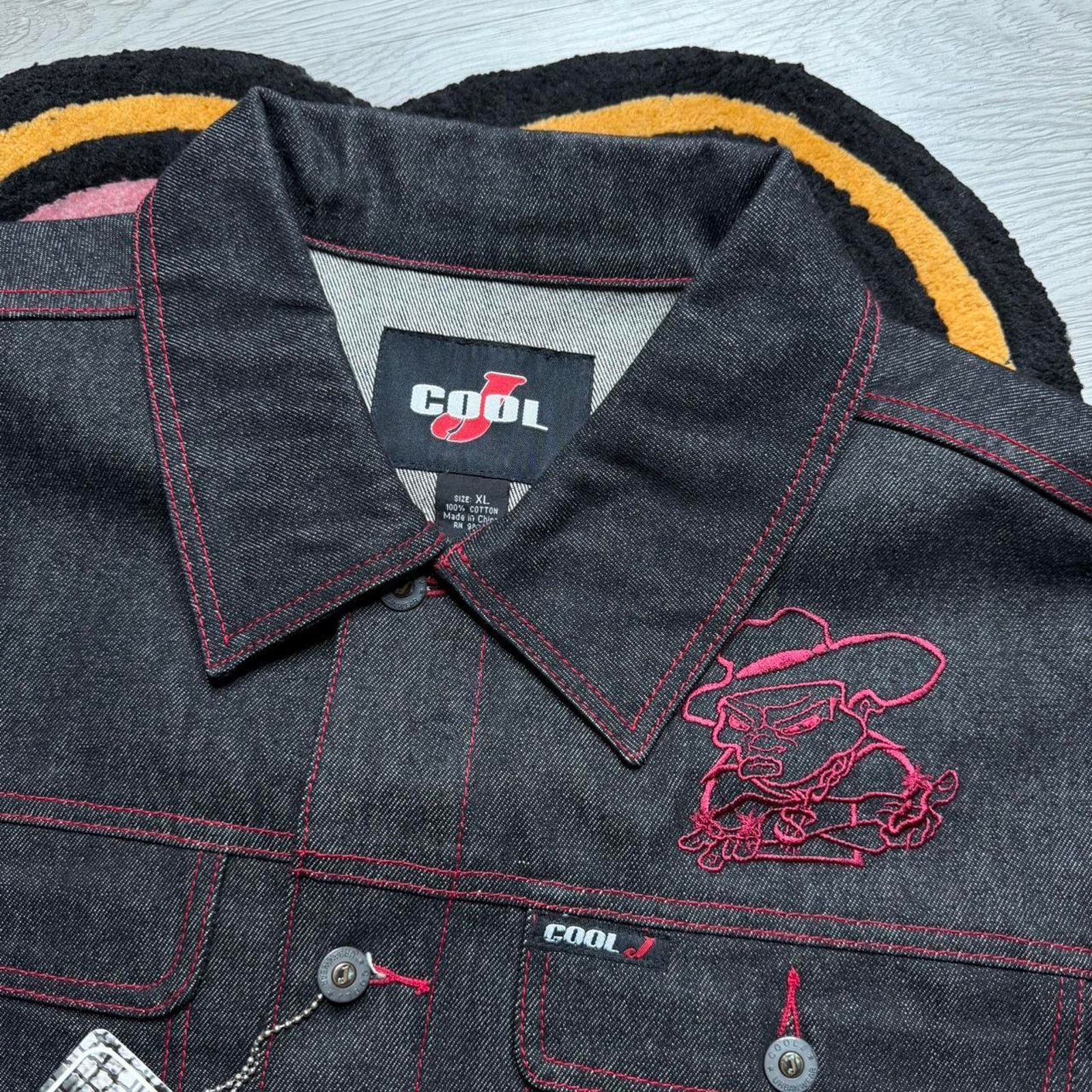 Vintage Vintage Y2K Cool J Embroidered Logo Raw Denim Trucker Jacket Size US XL / EU 56 / 4 - 3 Thumbnail