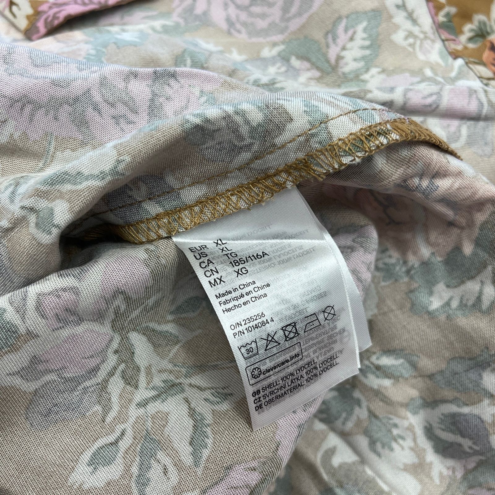 H&M H&M JOHN BOYEGA FLORAL PRINT JACKET COAT SIZE XL B19 Size US XL / EU 56 / 4 - 5 Thumbnail