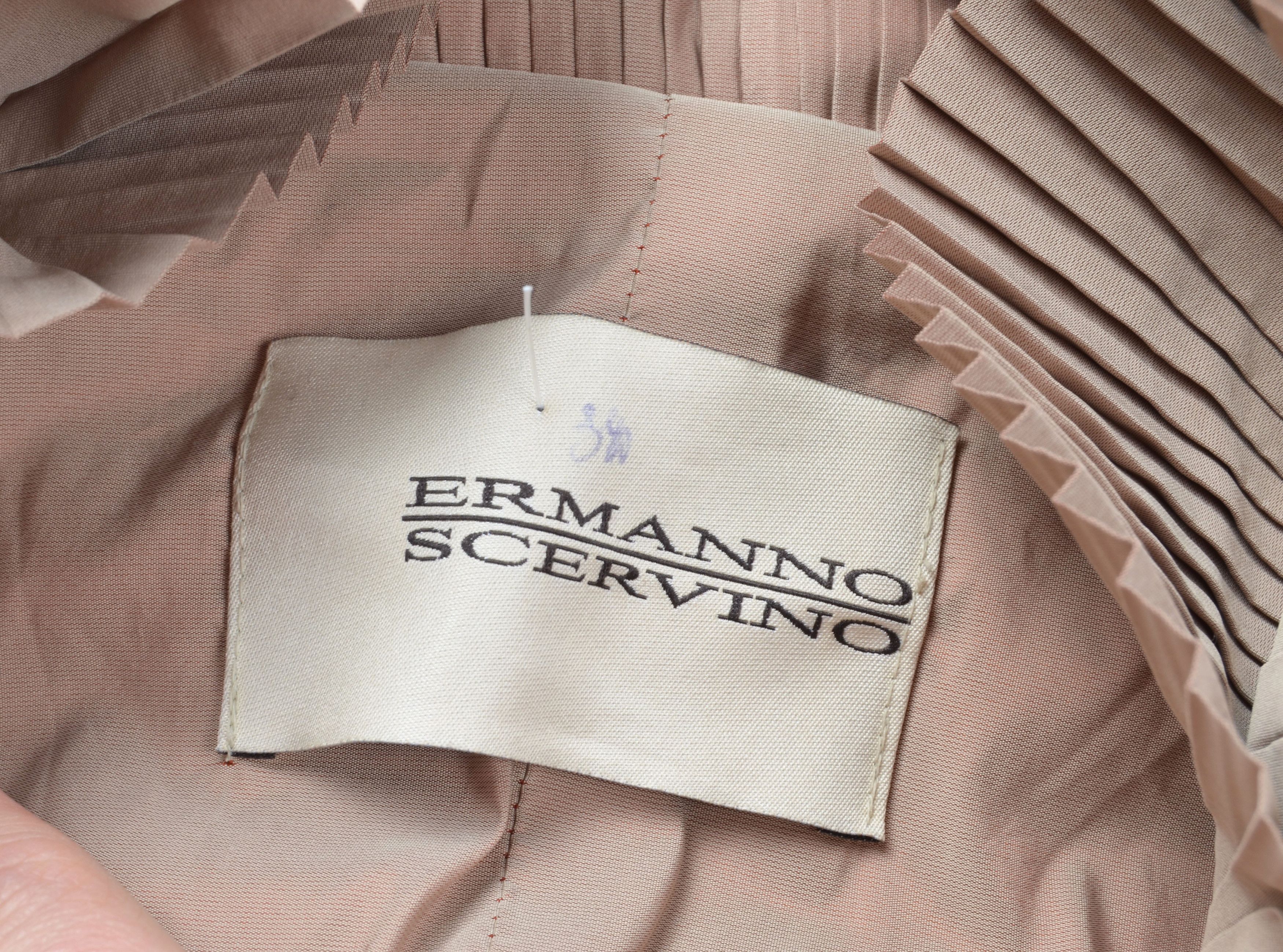 Designer Vintage Ermanno Scervino Ruffle Neck Beige Down Jacket Size L / US 10 / IT 46 - 9 Thumbnail