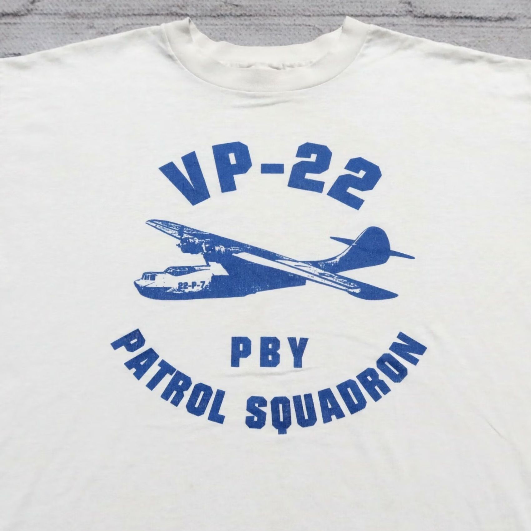 Hanes Vintage USN US Navy VP-22 Patrol Squadron Shirt XL Size White Mens Approved Size US XL / EU 56 / 4 - 2 Thumbnail