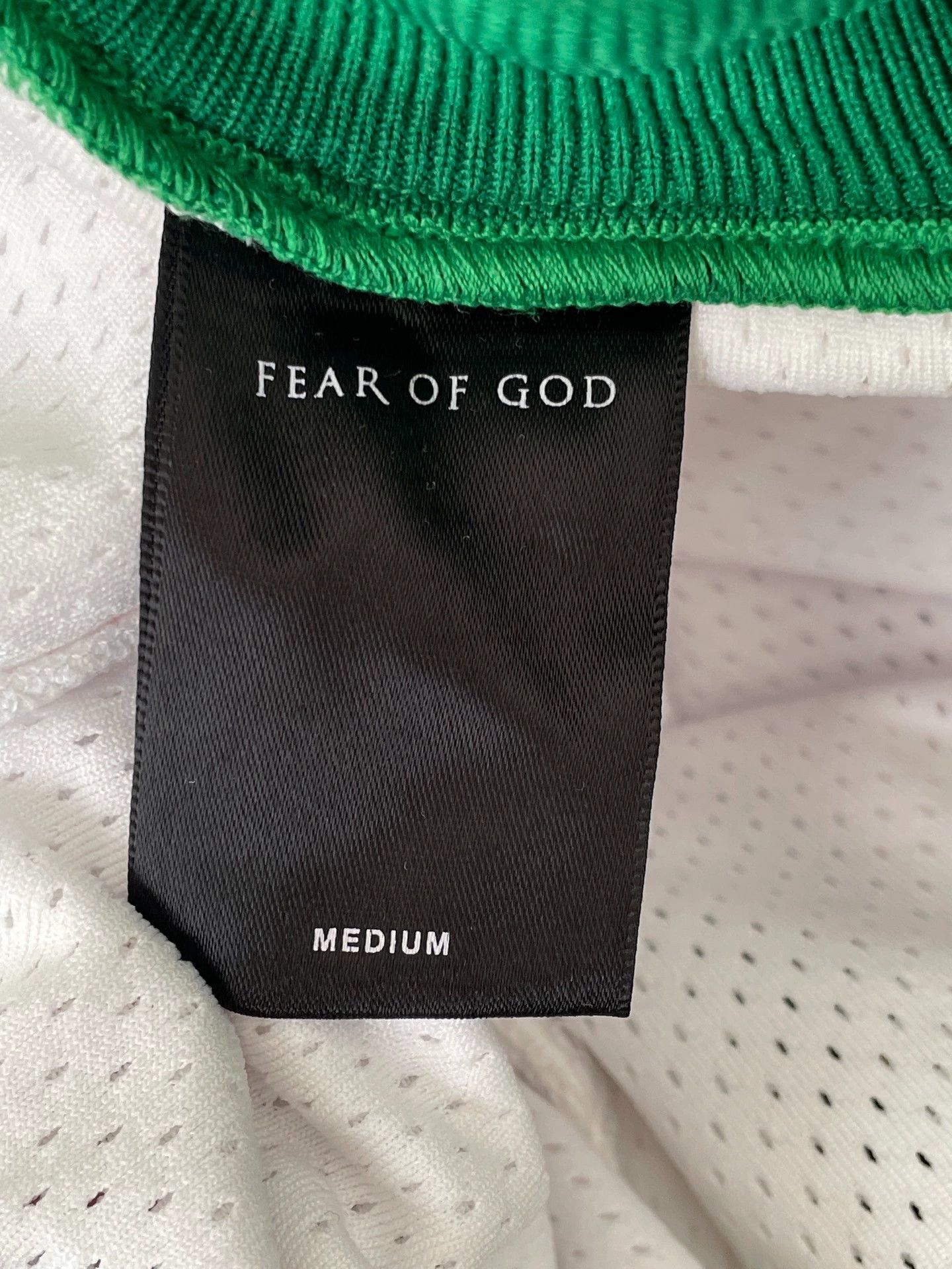 Fear of God Fear of God ’87 Collection Celtics White/Green Trim Shorts M Size US 32 / EU 48 - 4 Thumbnail