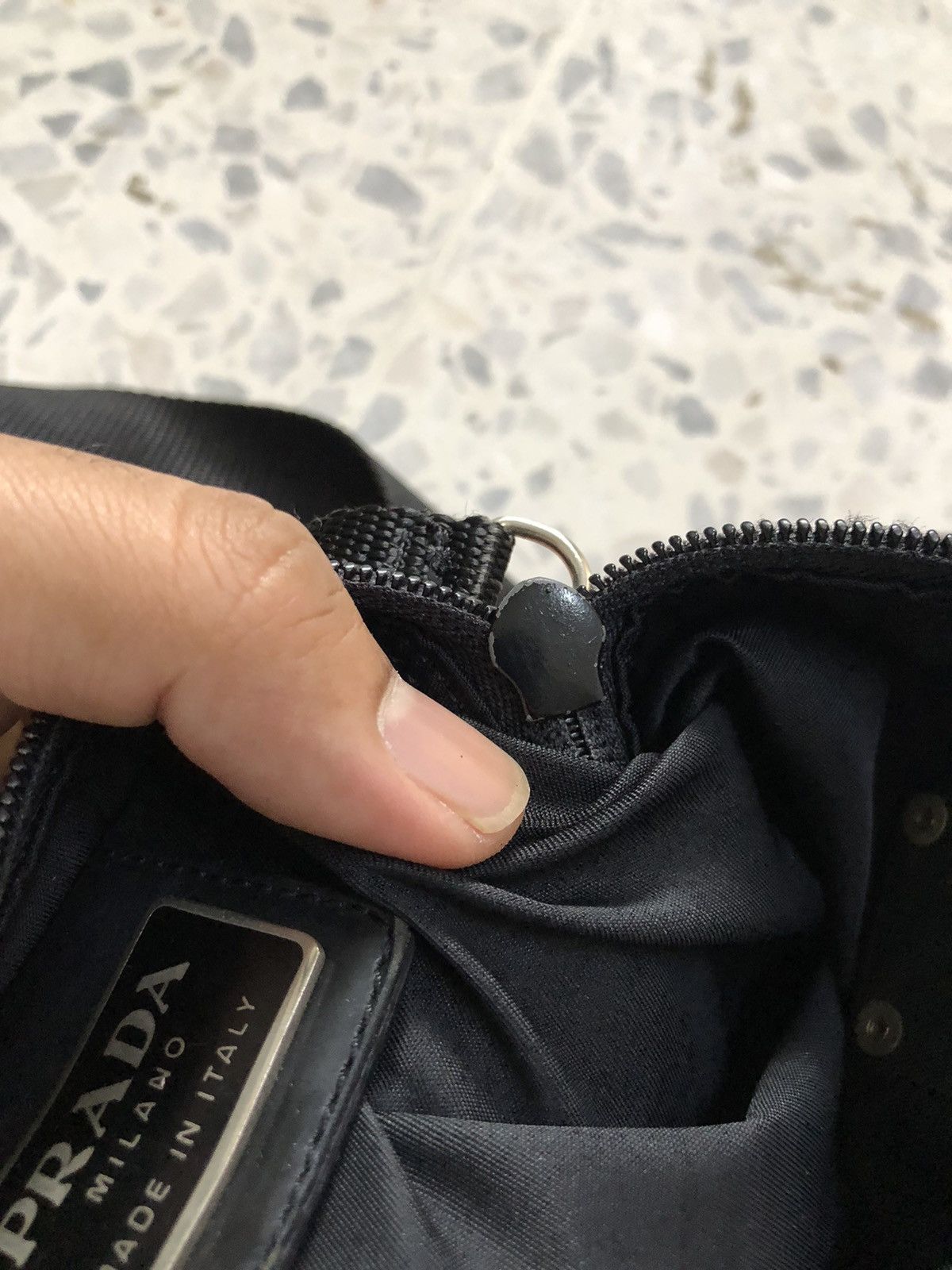 Prada Authentic❗️Vintage 90s Prada Nylon Sling Bag Size ONE SIZE - 14 Thumbnail