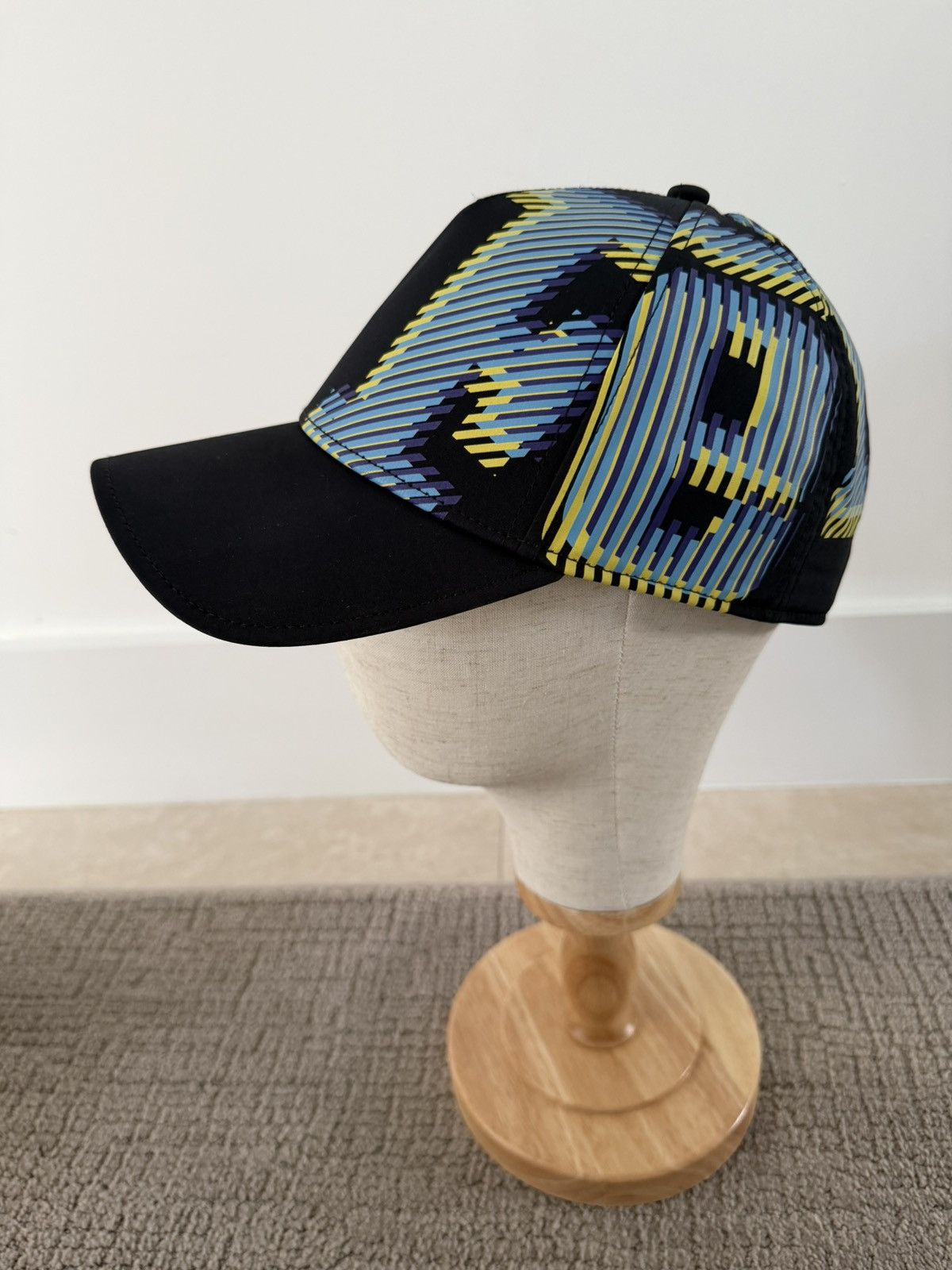 Ferrari Effelunga Logo Cap (Adjustable / One Size) Size ONE SIZE - 1 Thumbnail