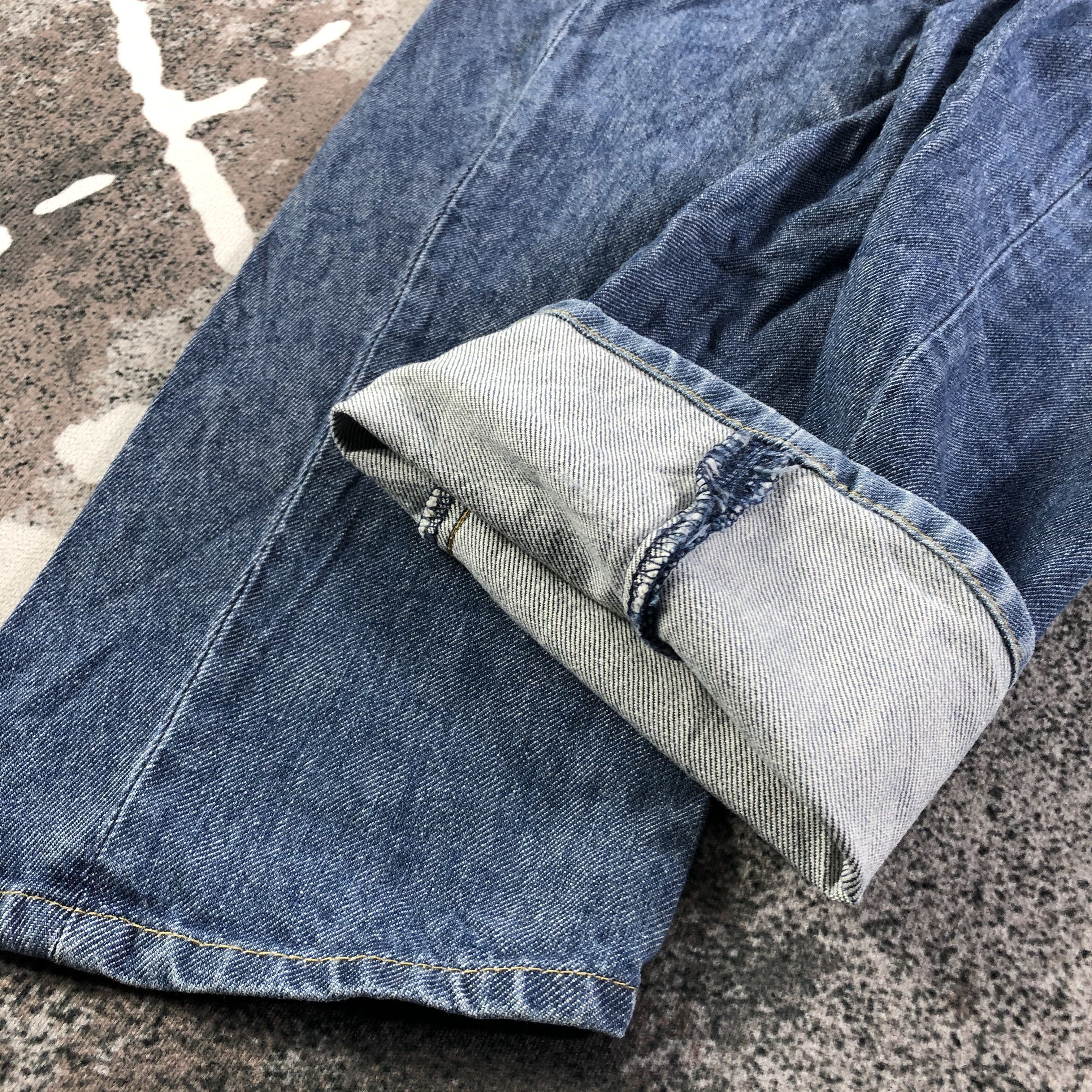 Levi's Vintage Levis Engineered Jeans Blue Wash Denim KJ2075 Size US 30 / EU 46 - 5 Thumbnail