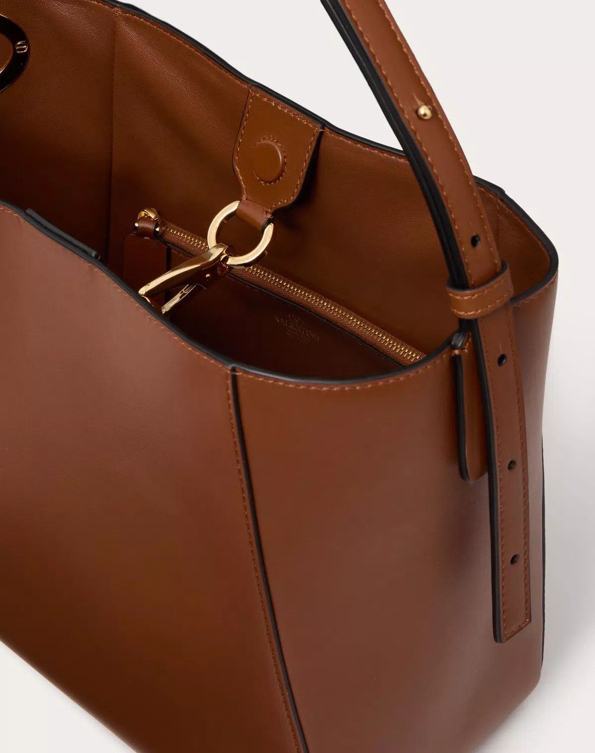 Valentino oc11z0725 Size:OS/Shopping Bag In Nappa Calfskin in Brown Size ONE SIZE - 6 Thumbnail