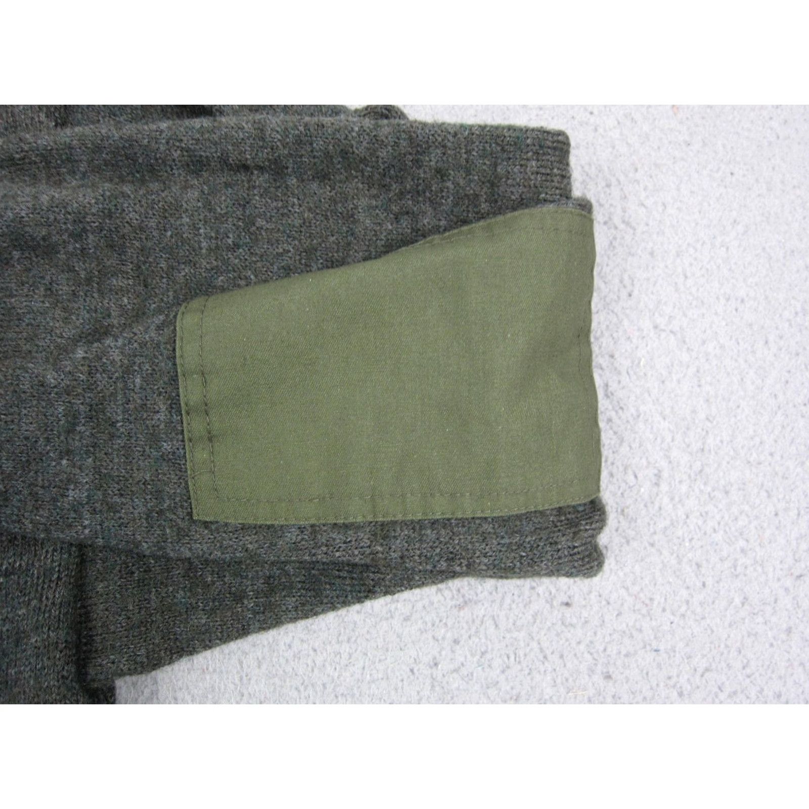 Vintage VINTAGE Cabela's Sweater Mens 2XL 2XLT 2XL Tall Green Henley Wool Crew Neck Elbow Patch Made in USA Shirt Size US XXL / EU 58 / 5 - 3 Thumbnail