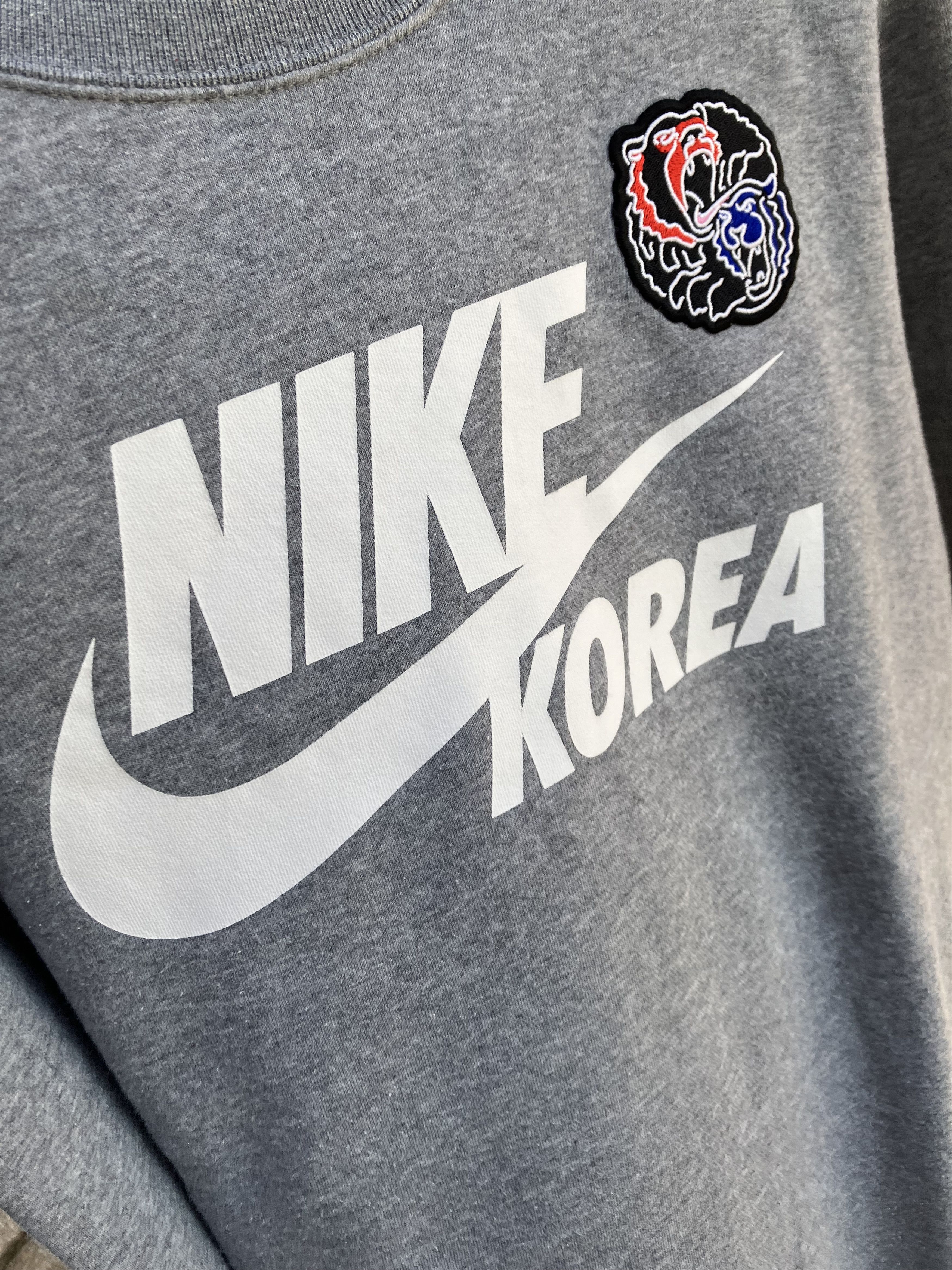 Nike Nike Korea Exclusive Special Patch Crewneck Sweatshirt Size US S / EU 44-46 / 1 - 2 Thumbnail