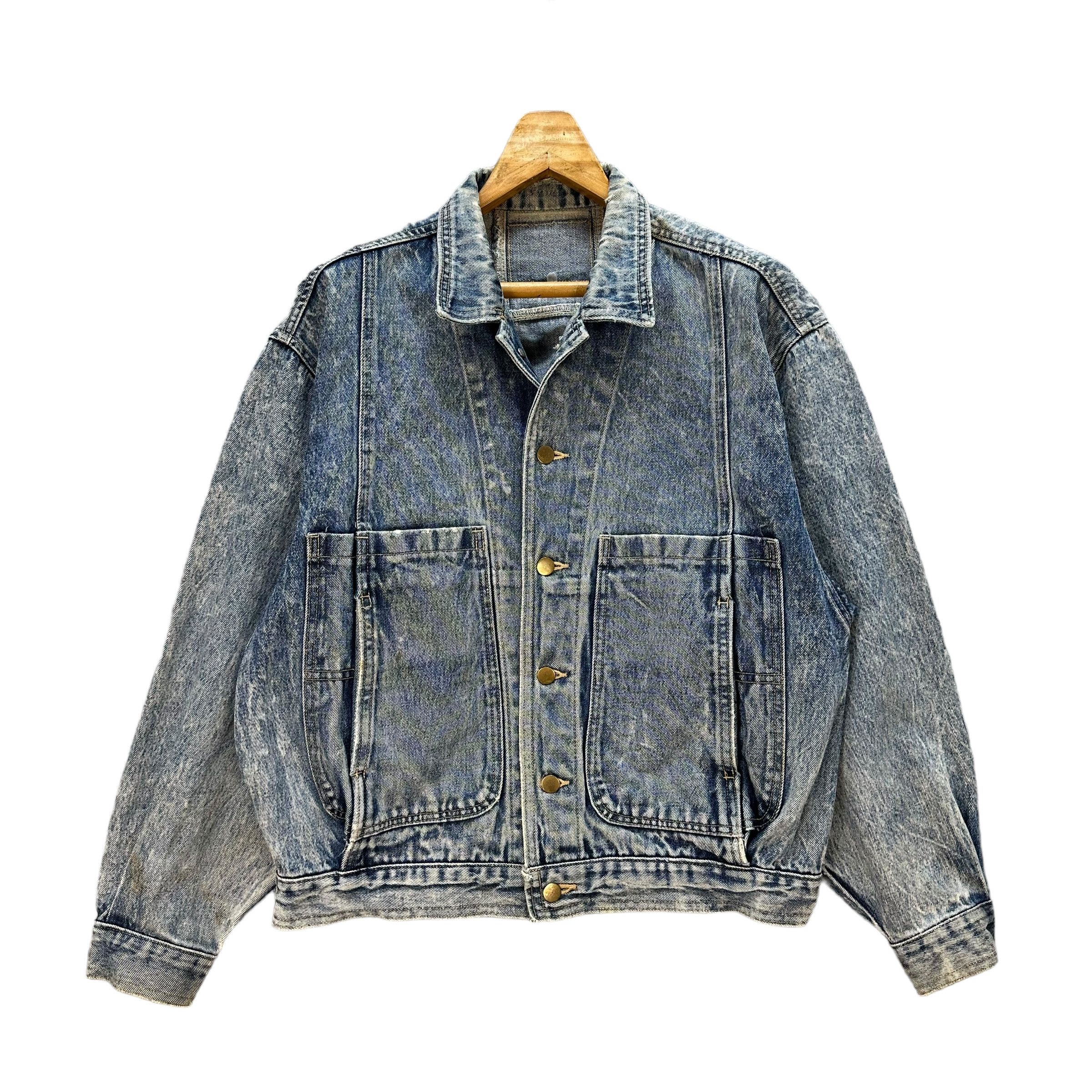Vintage Vintage Distressed Stone Wash Denim Jacket #A37-0848 Size US L / EU 52-54 / 3 - 1 Thumbnail