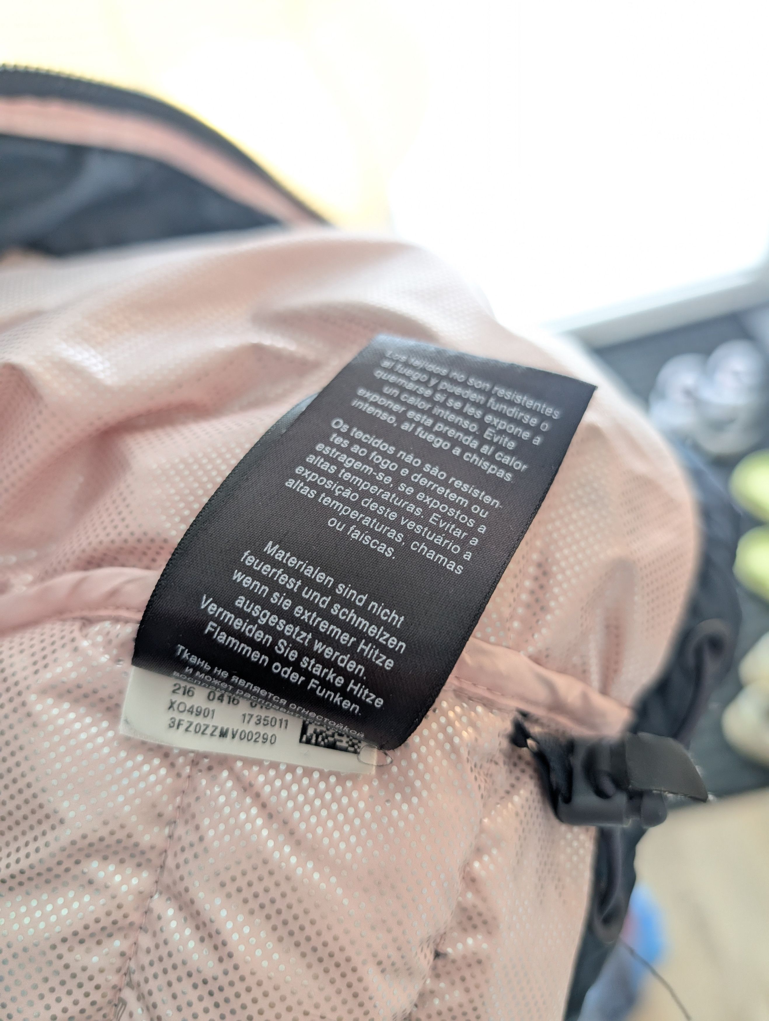 Kith Kith X Columbia Size US M / EU 48-50 / 2 - 12 Thumbnail