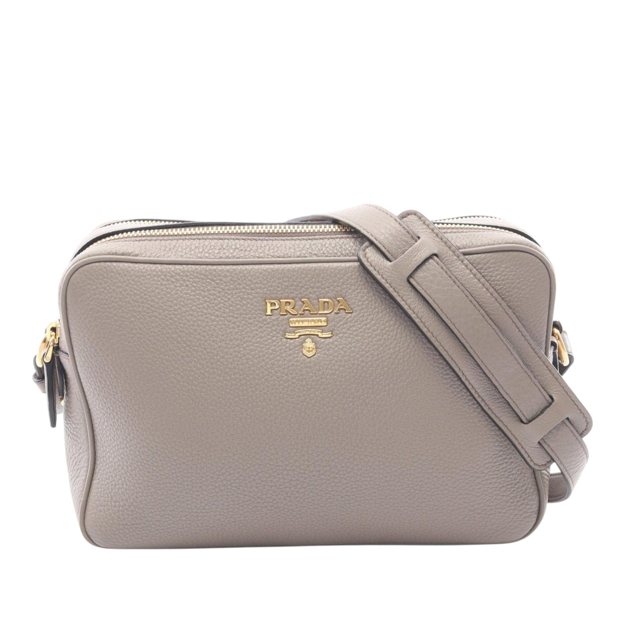 Vitello Daino Double Zip Camara Bag in Gray, Women's