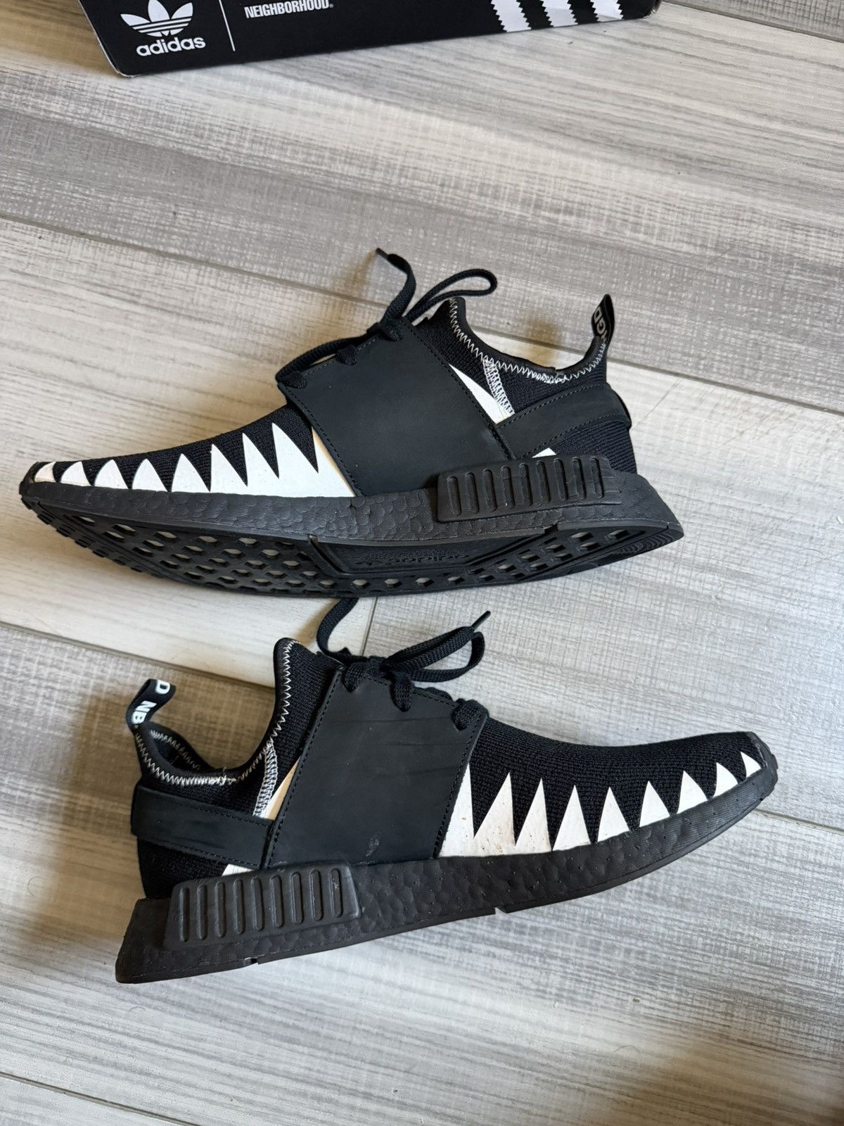 Adidas × Neighborhood Adidas x Neighborhood NMD R1 PK Shark Tooth Size 11.5 DS NEW Size US 11.5 / EU 44-45 - 6 Thumbnail