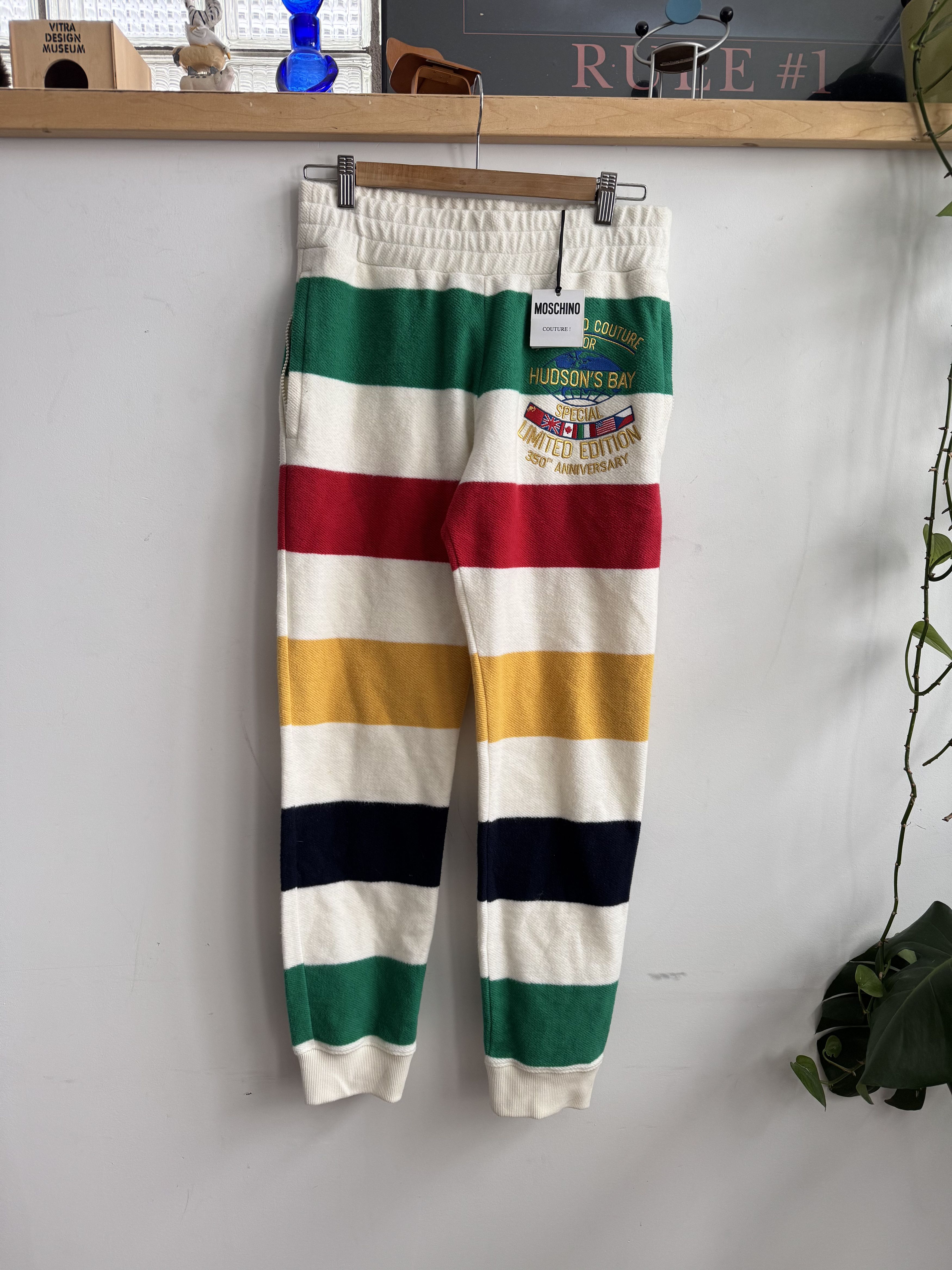 Moschino Moschino Men's Hudson's Bay Sweatpants Size 29 Size US 29 - 1 Thumbnail