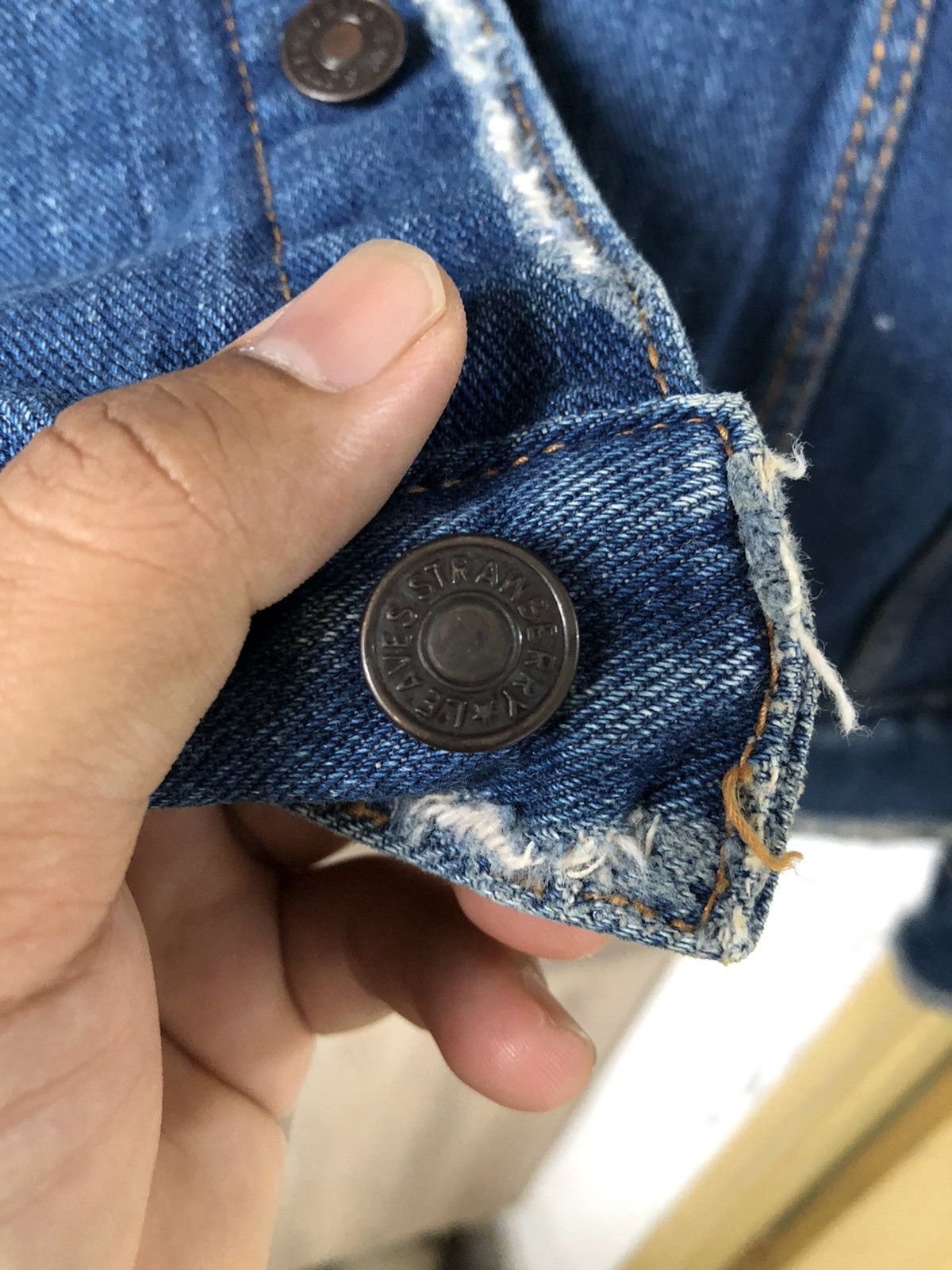 Seditionaries Korean Brans Vincent Punk Distressed Denim Trucker Jacket Size US L / EU 52-54 / 3 - 14 Thumbnail