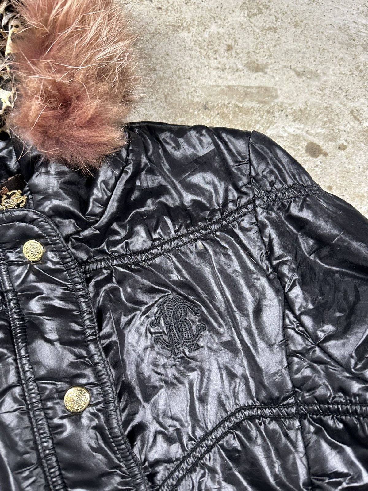 Roberto Cavalli × Vintage Vintage Y2K Roberto Cavalli Faux Fur Black Hooded Bomber Size US S / EU 44-46 / 1 - 6 Thumbnail