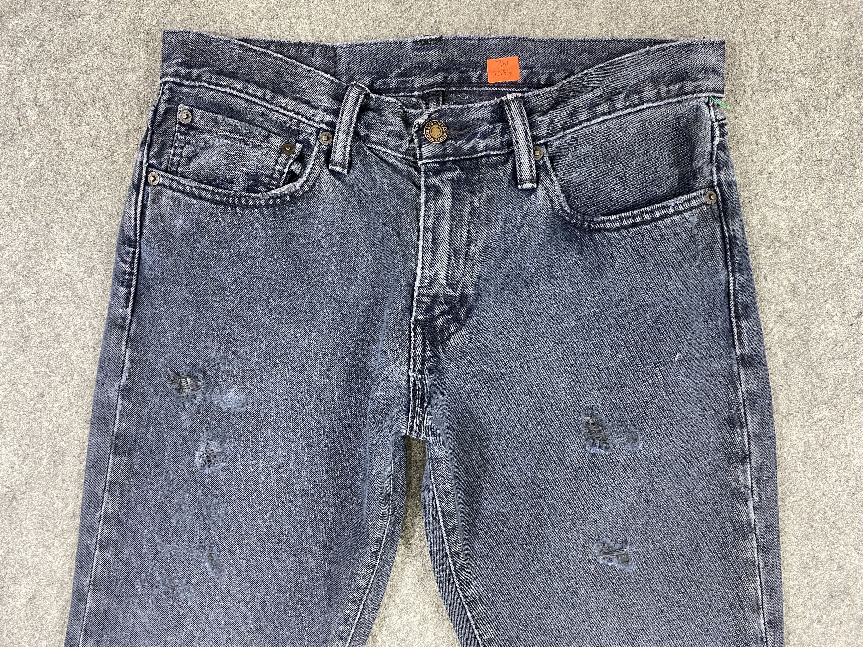 Japanese Brand Dark Blue Vintage Levi's 511 Jeans 32x31 Denim -JN1983 Size US 32 / EU 48 - 3 Thumbnail