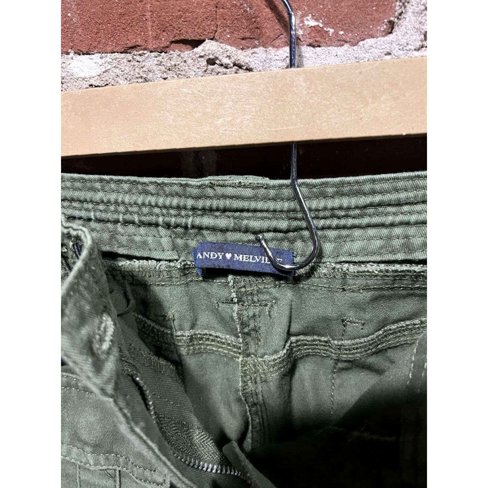 Brandy Melville Brandy Melville Womens Cargo Pants Green One Size Straight Leg Size 42" / US 20 - 3 Thumbnail