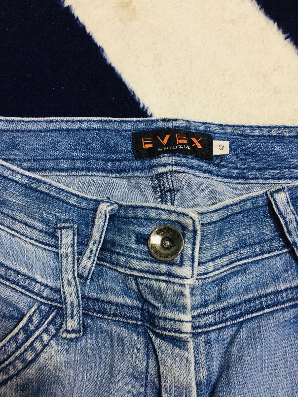 Japanese Brand × Krizia Evex by Krizia Flare Jeans (16) Size 30" / US 8 / IT 44 - 5 Thumbnail