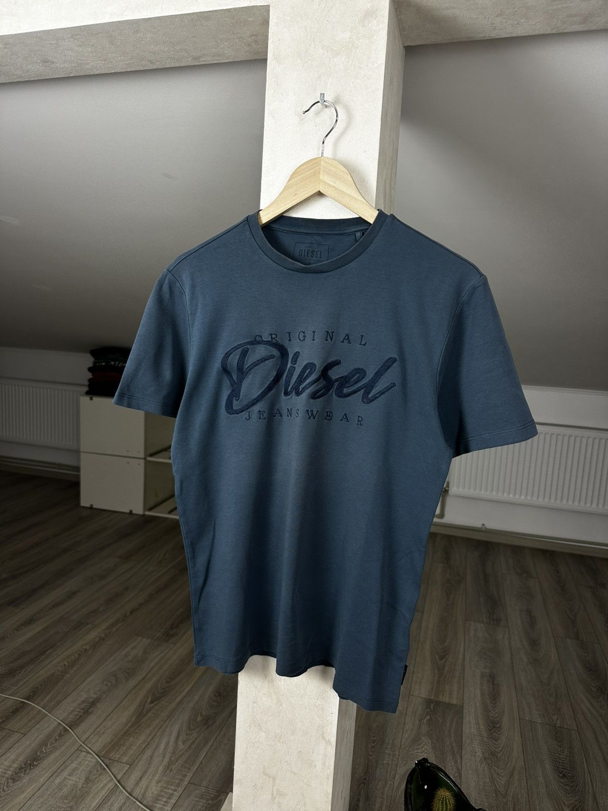 Diesel Y2K Vintage Diesel Tee Shirt Archive Hype Size US S / EU 44-46 / 1 - 1 Thumbnail