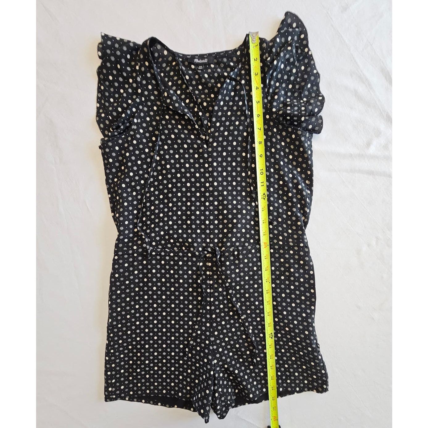 Madewell EUC Madewell Silk Black Polka Dot Petalplay Romper XXS Size 24" / US 00 / IT 34 - 8 Thumbnail