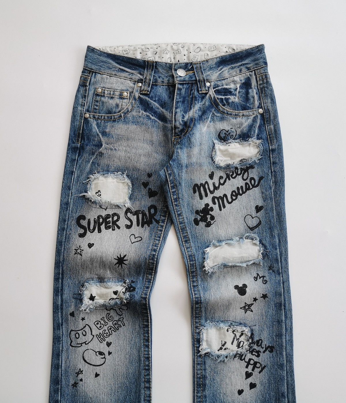 Vintage Vintage Disney Mickey Mouse Patchwork Print Jeans Size US 29 - 2 Thumbnail